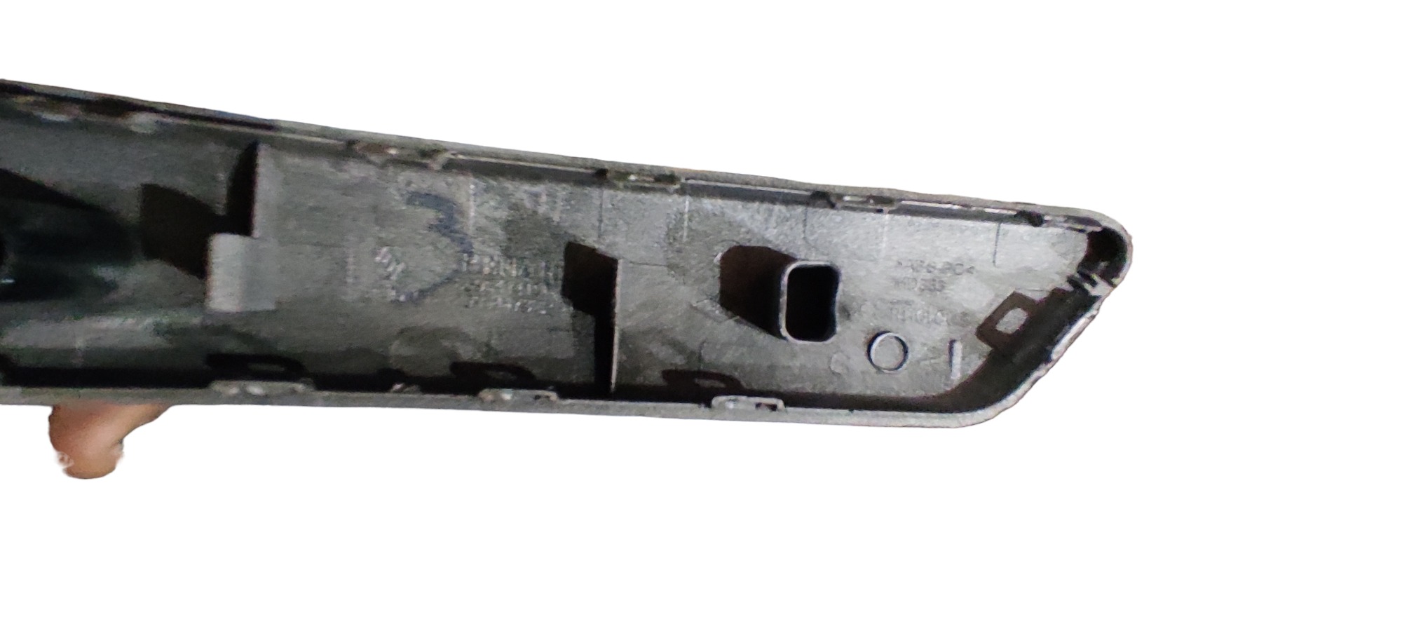 Acabamento Puxador Porta Dianteiro Esquerdo Renault Sandero 3