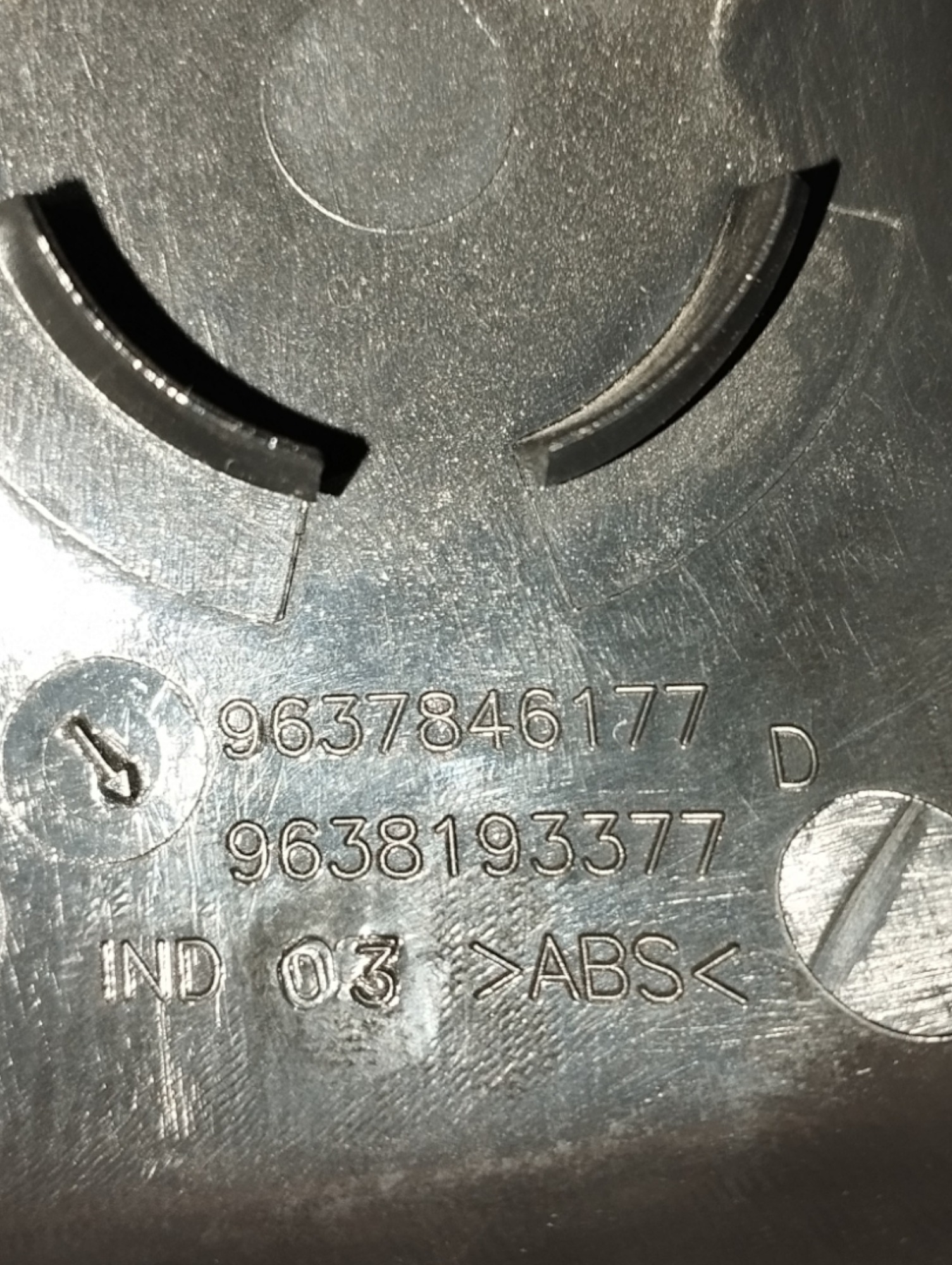 Acabamento Interno Retrovisor Lado Direito Peugeot 307  9637 2