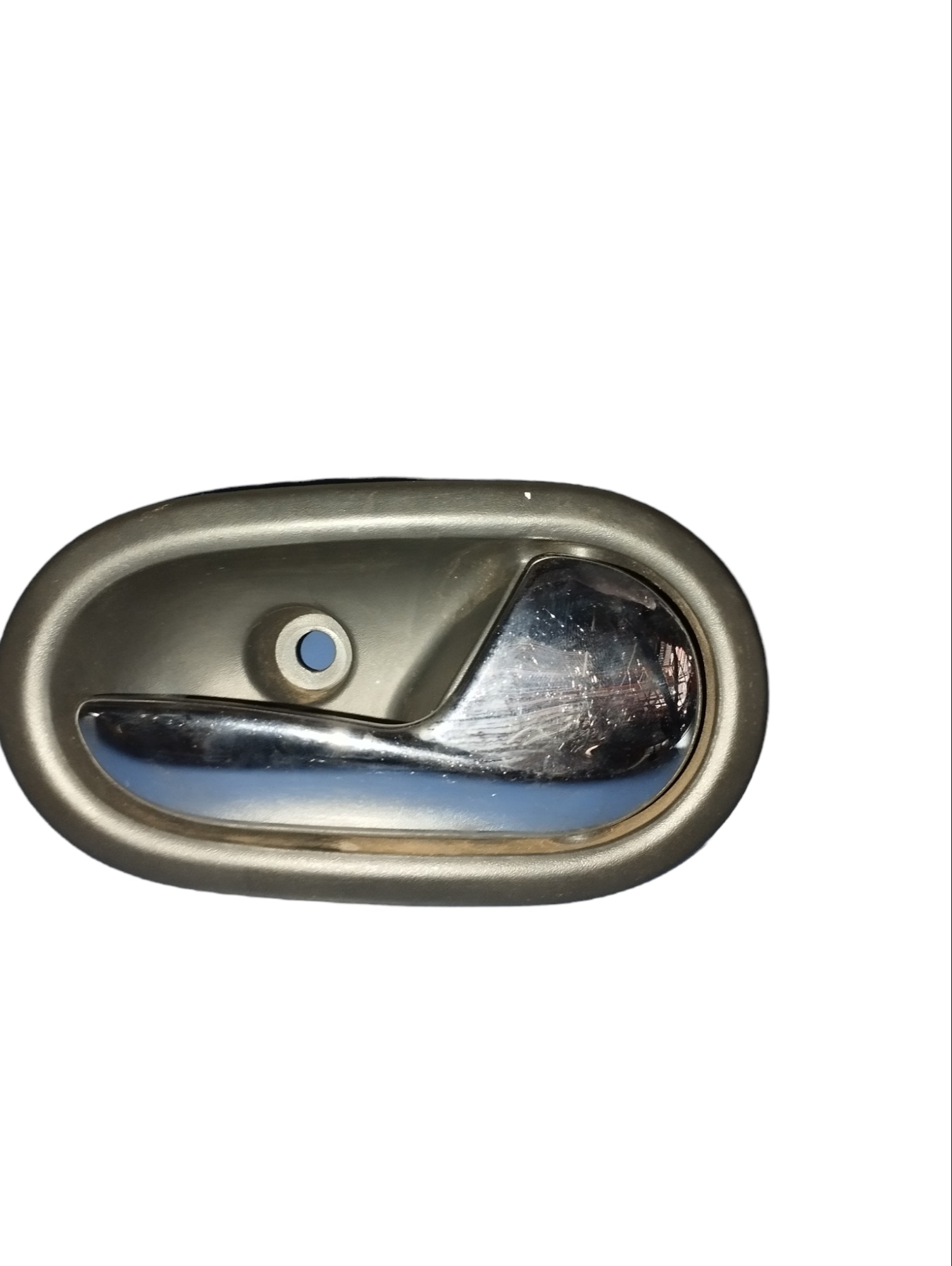 Maçaneta Puxador Porta Cromada Direito Sandero Logan 8