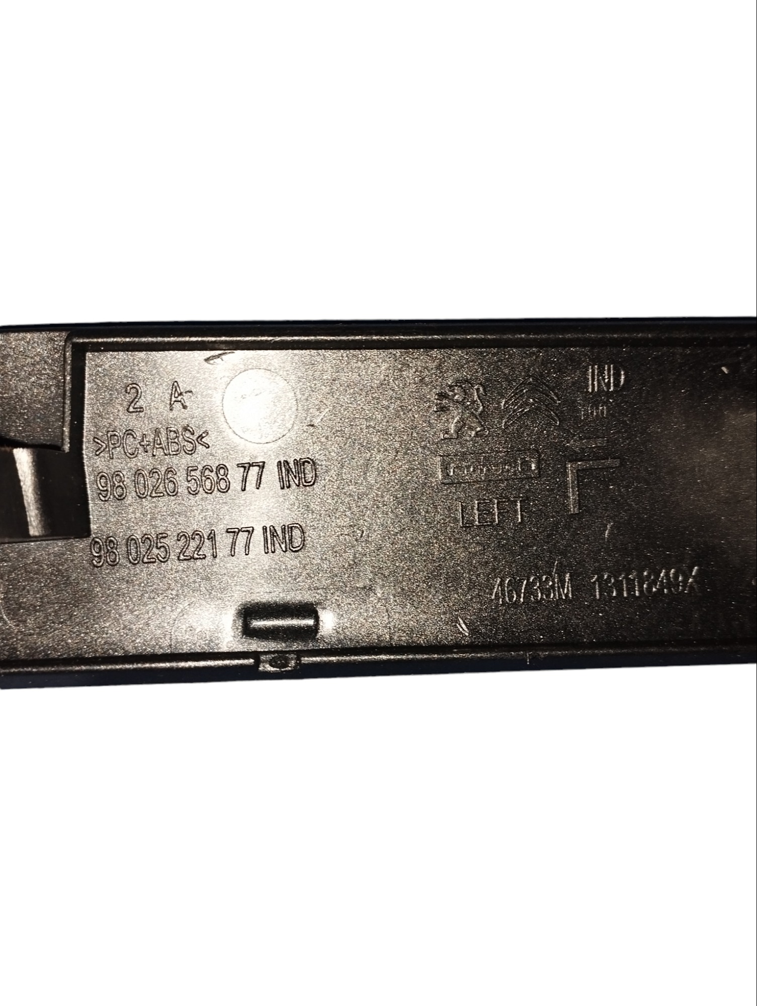 Friso Acabamento Painel Esquerdo Citroen C4 3