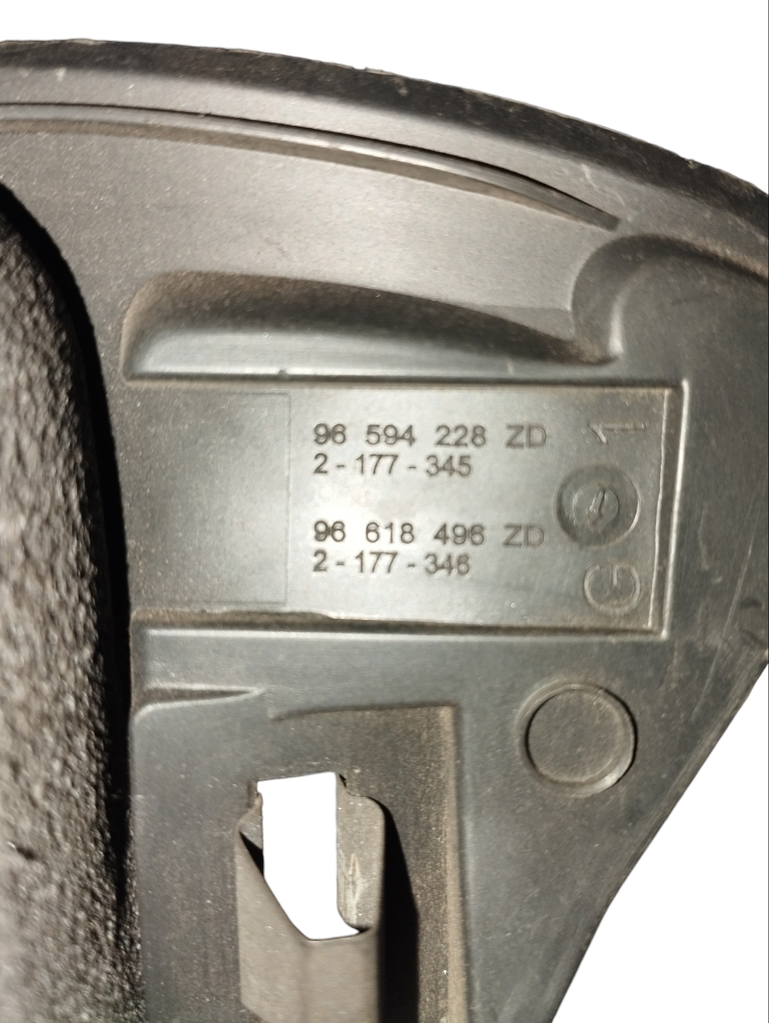 Acabamento Retrovisor Lado Direito Citroen C4 Picasso 1.6 3