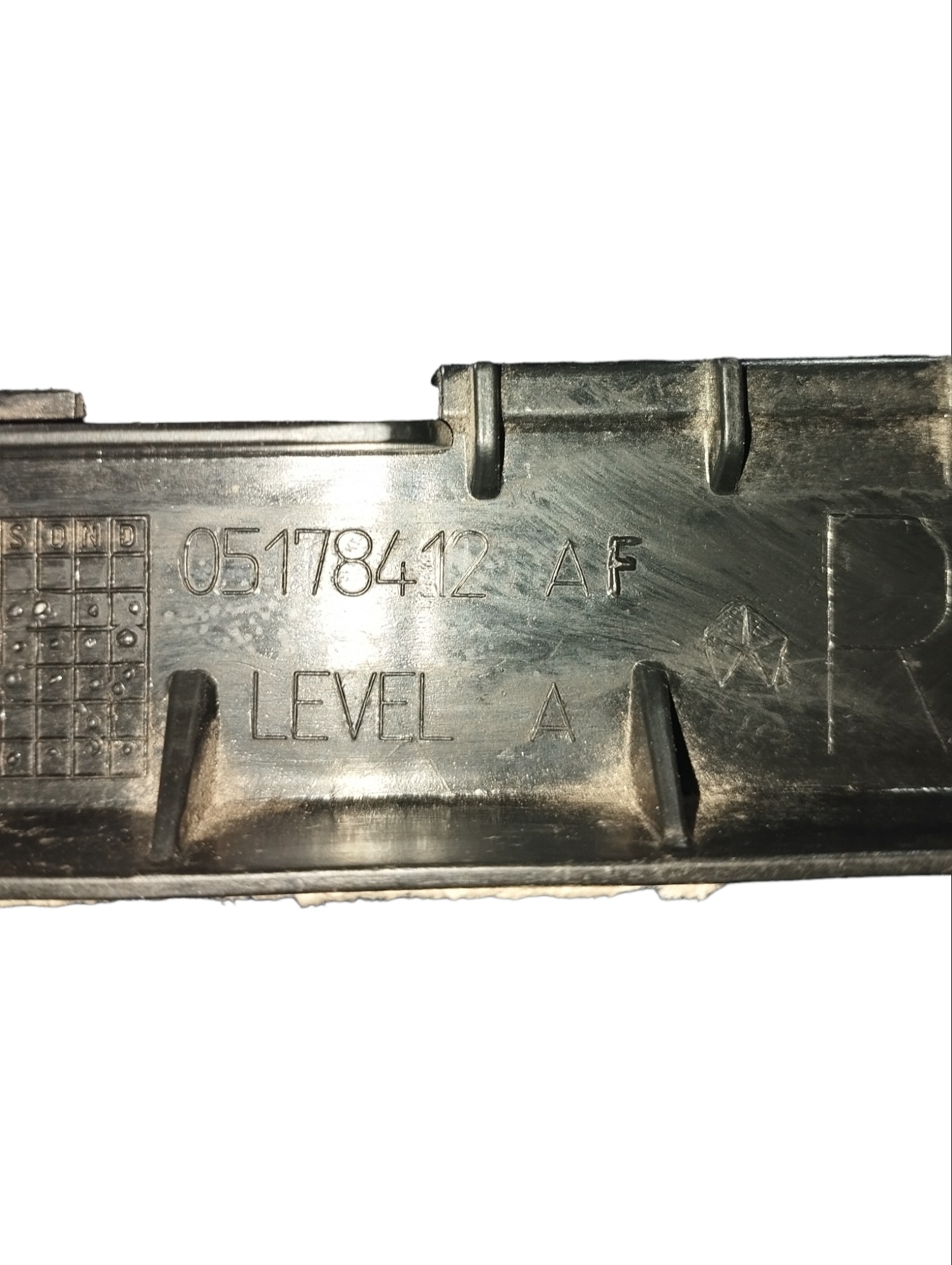 Guia Parachoque Traseiro Lado Direito Fiat Freemont 2012a15 3