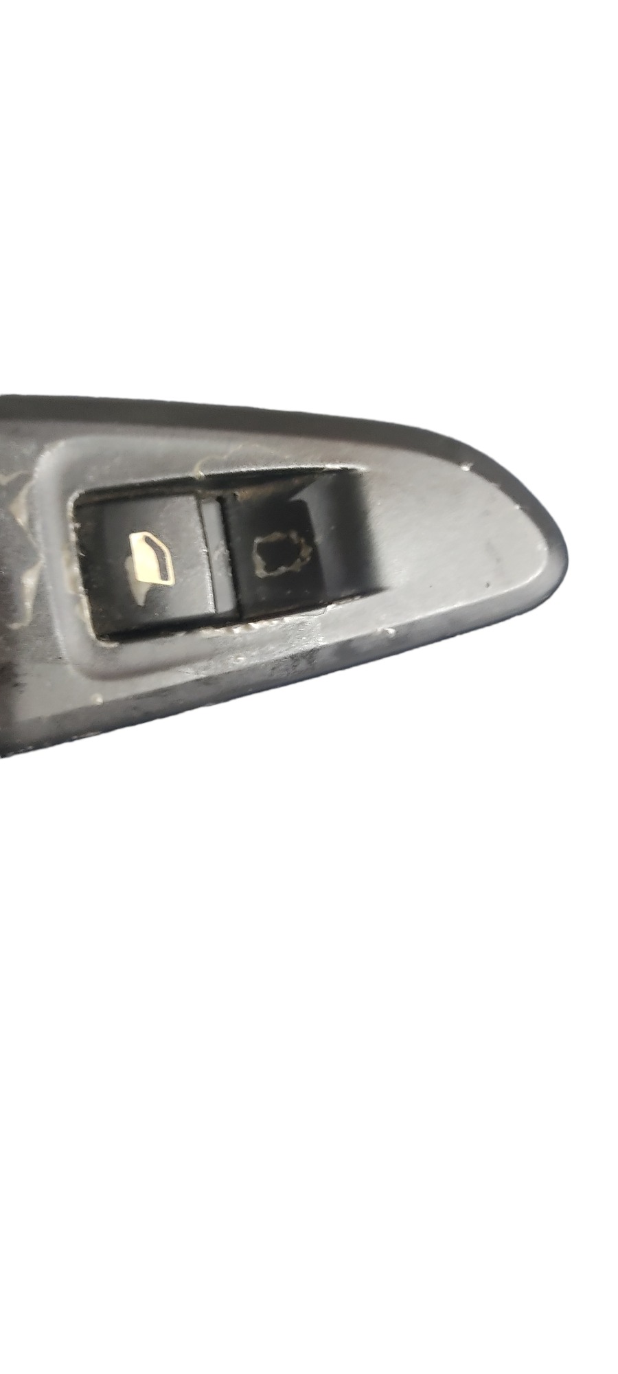 Moldura Botão Vidro Elétrico Traseiro Direito Peugeot 408 1