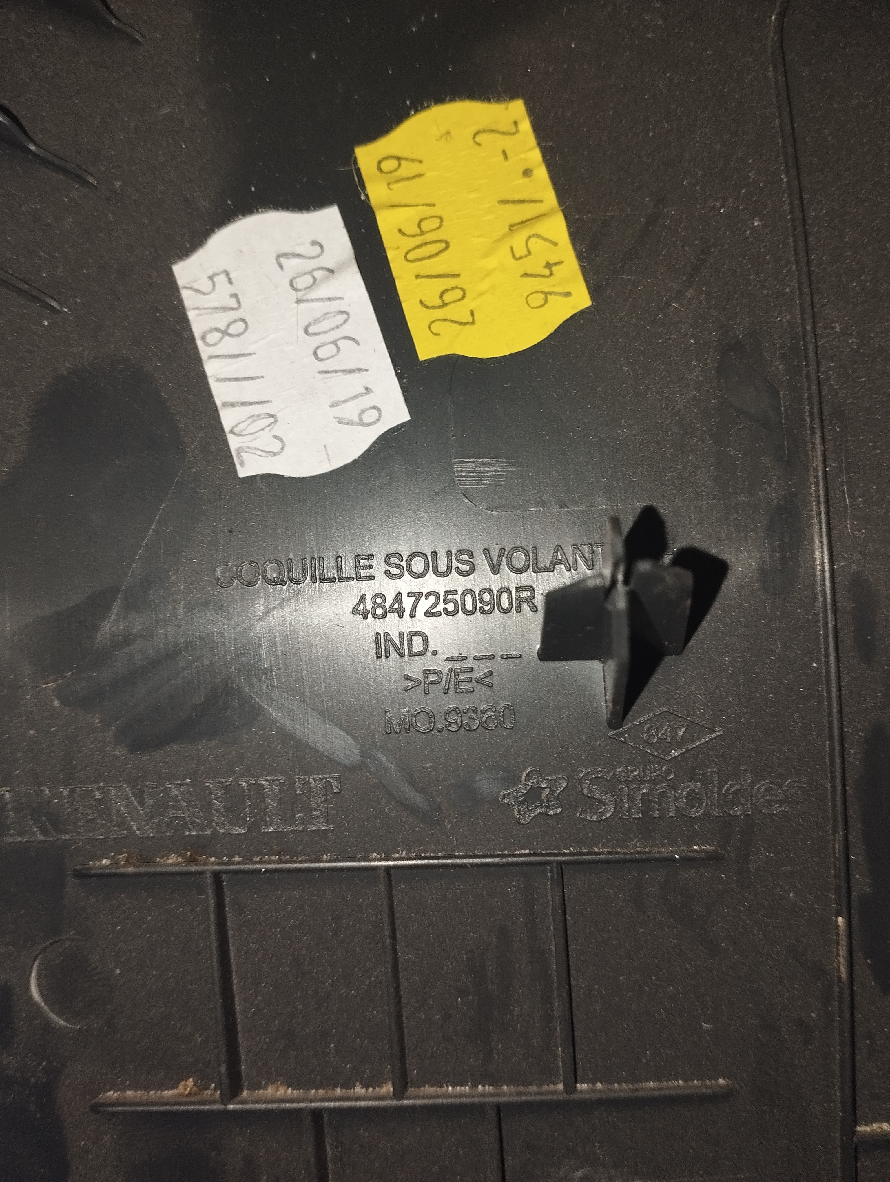 Acabamento Inferior Coluna Direção Renault Sandero  2019 4