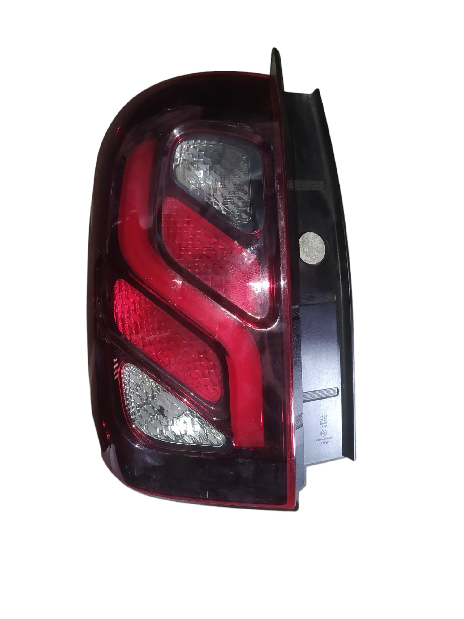 Lanterna Traseira Lado Esquerdo Renault Duster 2015 A  2019 Esquerdo 4