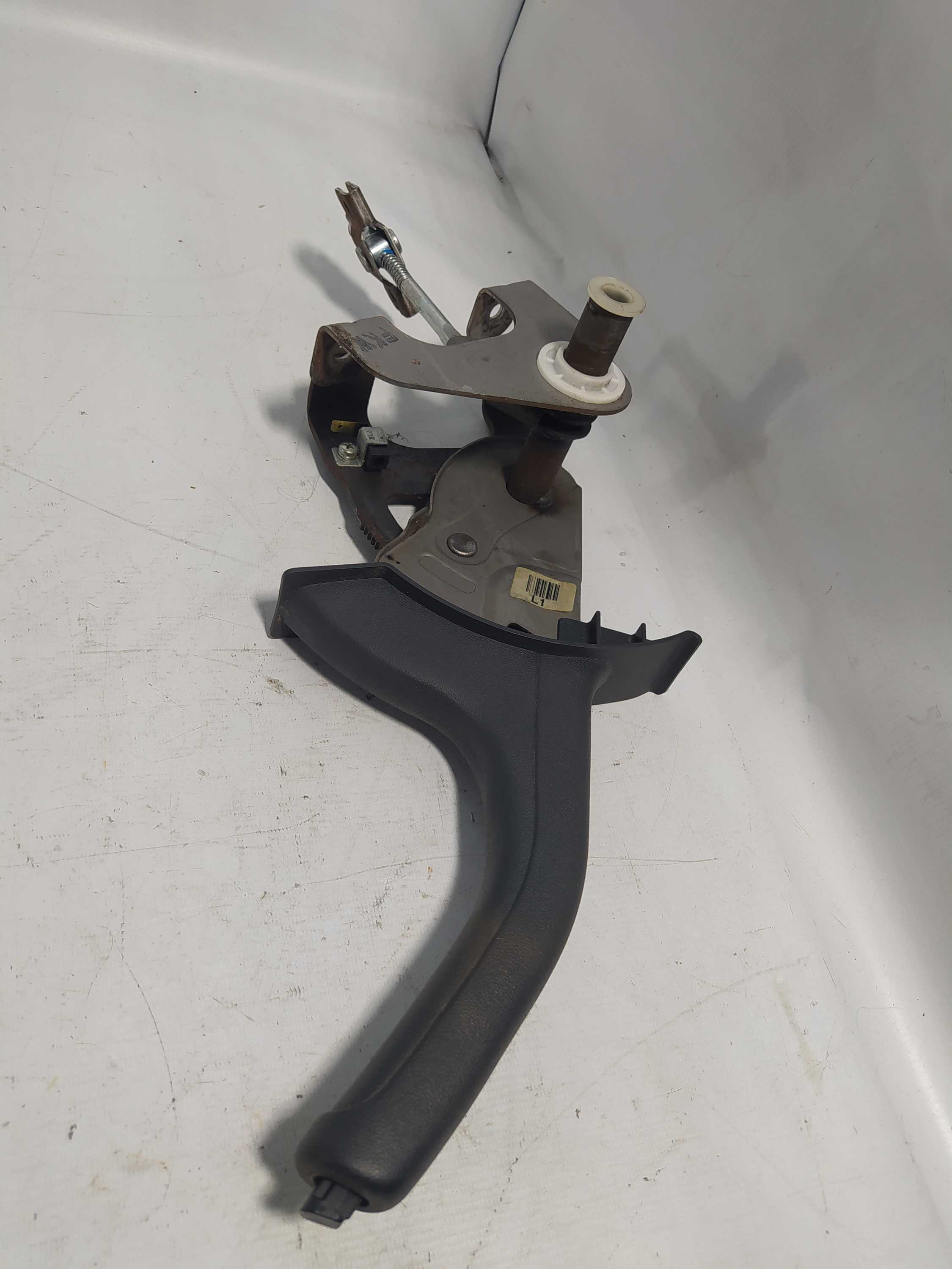 Alavanca Freio De Mão Hyundai I30 2010 2011 1