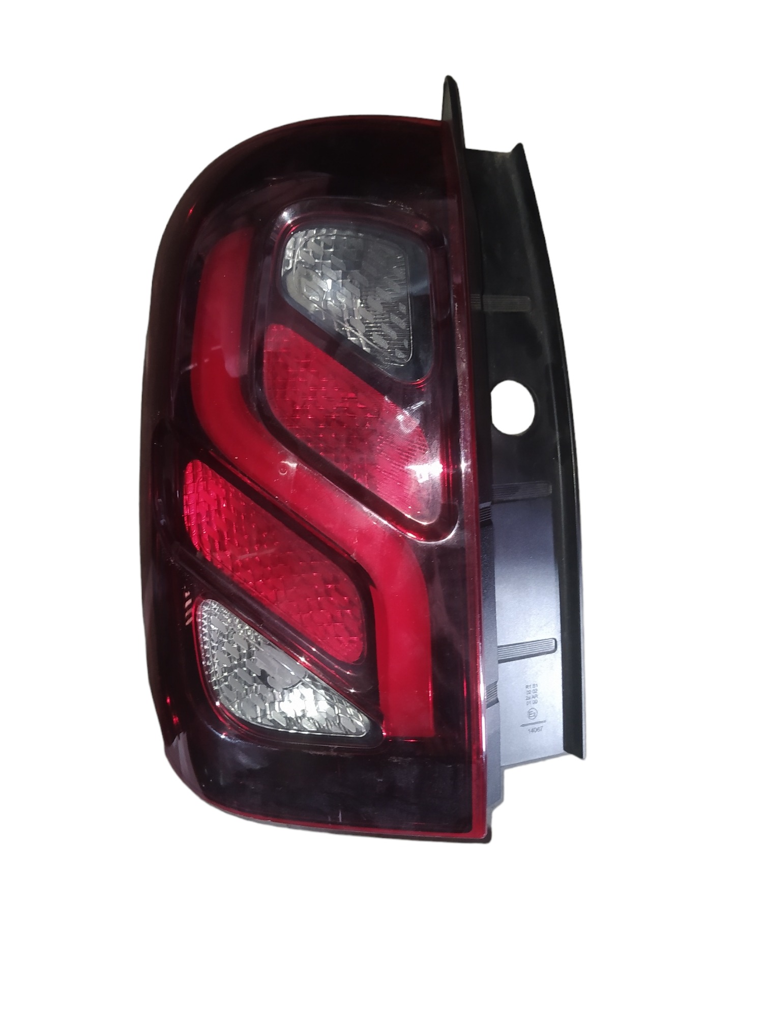 Lanterna Traseira Lado Esquerdo Renault Duster 2015 A  2019 Esquerdo 2