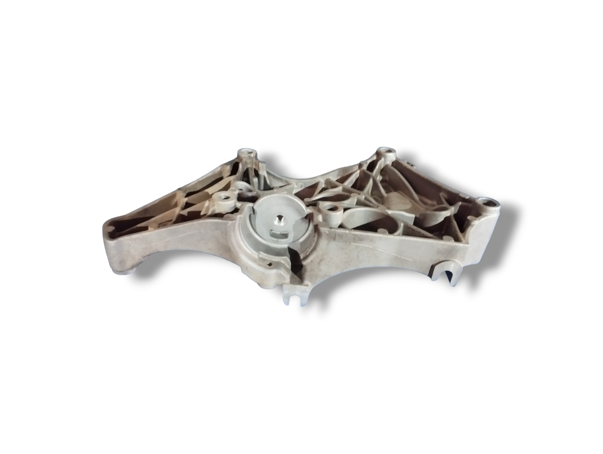Suporte Compressor Alternador Duster Captur Sandero 2.0