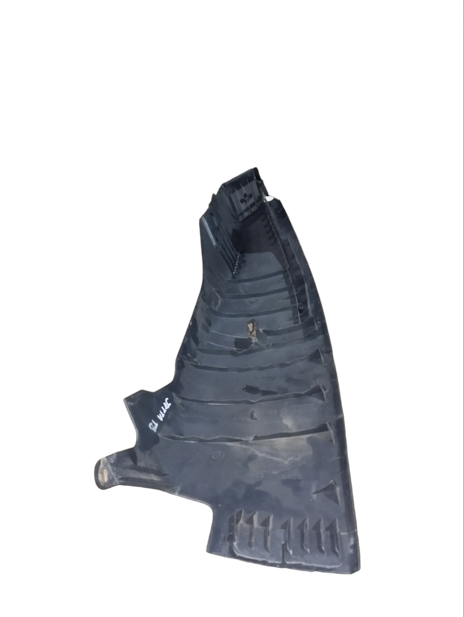 Acabamento Caixa De Roda Traseira Direita Jetta 2011 2012 5