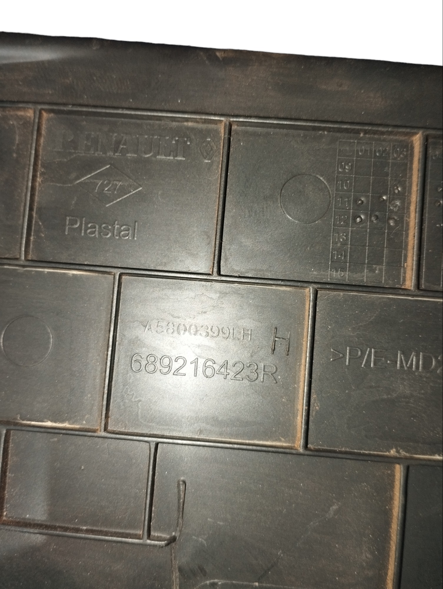 Acabamento Moldura Lateral Esquerdo Painel Fluence 2011a2017 3