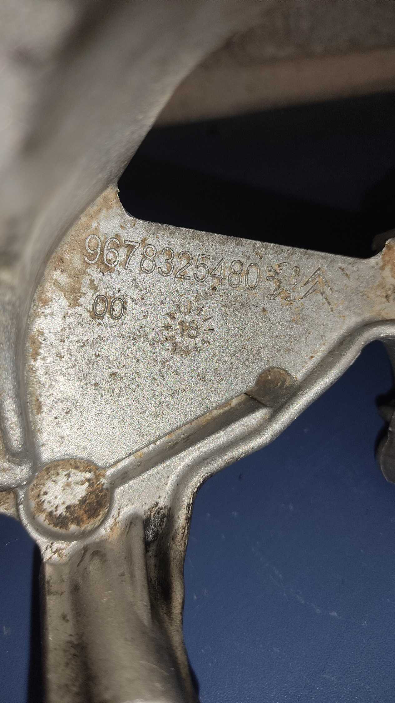 Suporte Filtro Combustível Peugeot Expert Jumpy 2018 A 2021