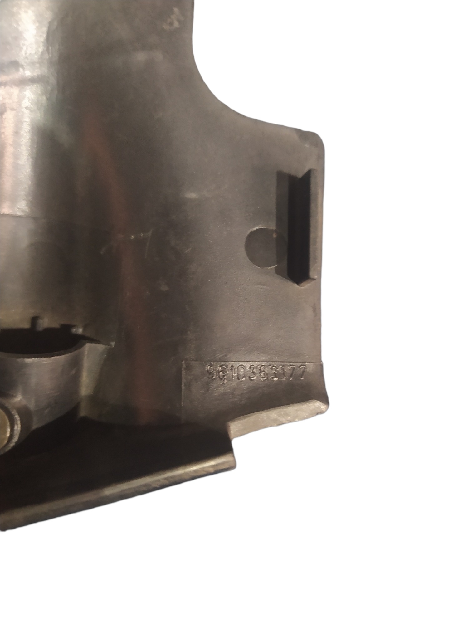 Acabame Interno Retrovisor Direito Peugeot 106 94/96 3