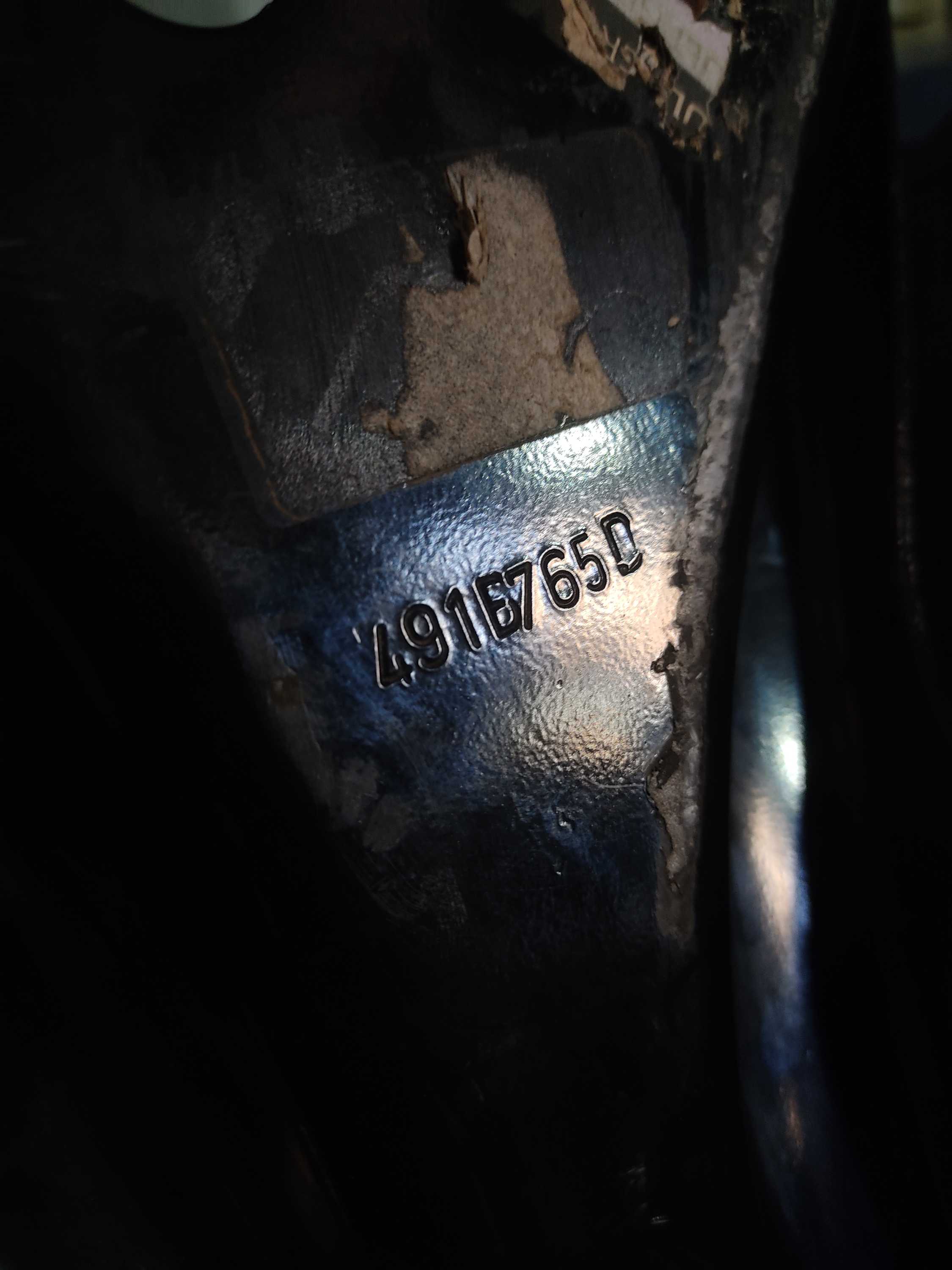 Bandeja Suspensão É Pivo Renault Duster 2011 A 2016 Origina 2