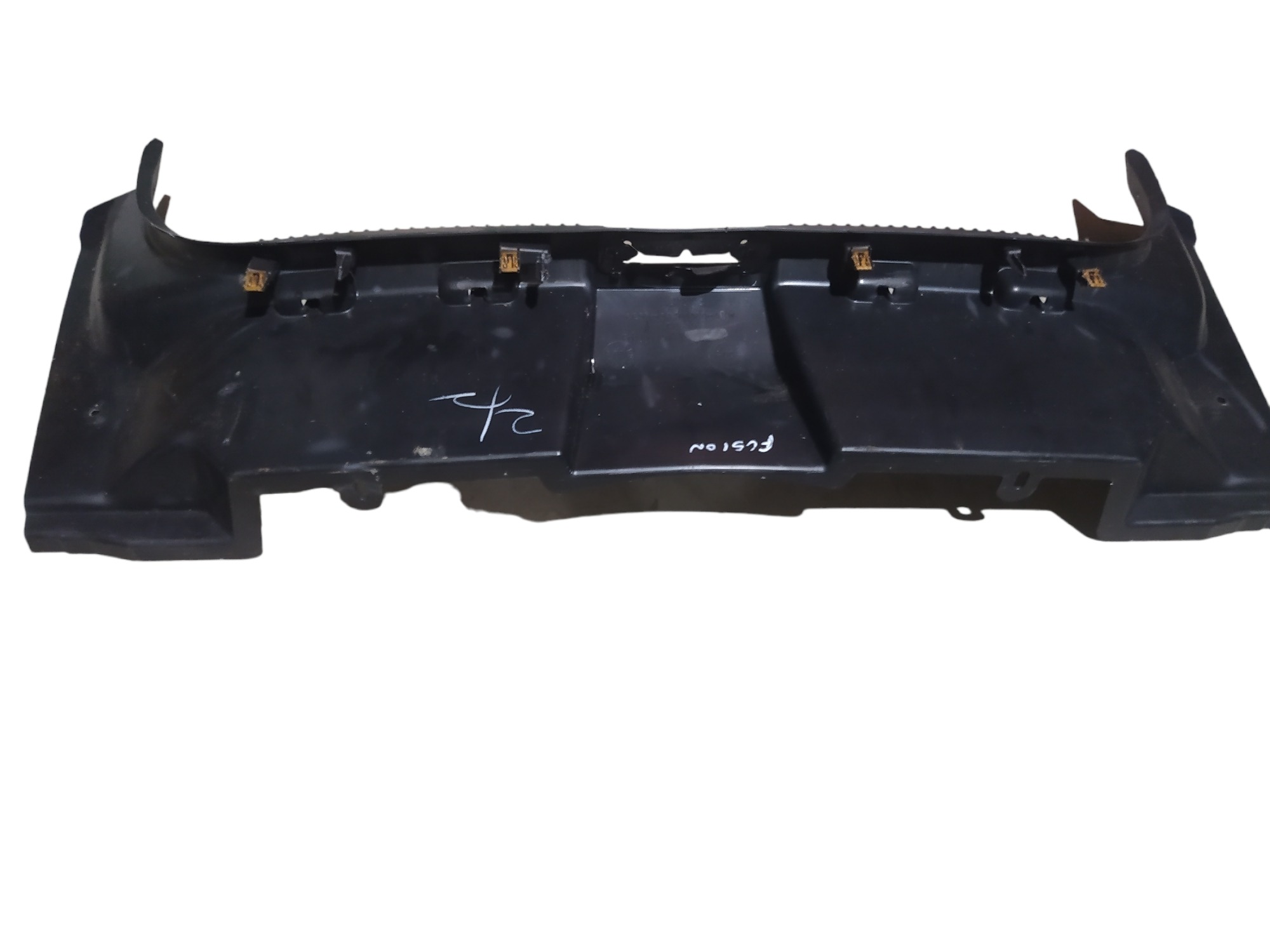 Acabamento Soleira Porta Mala Ford Fusion 2007 3