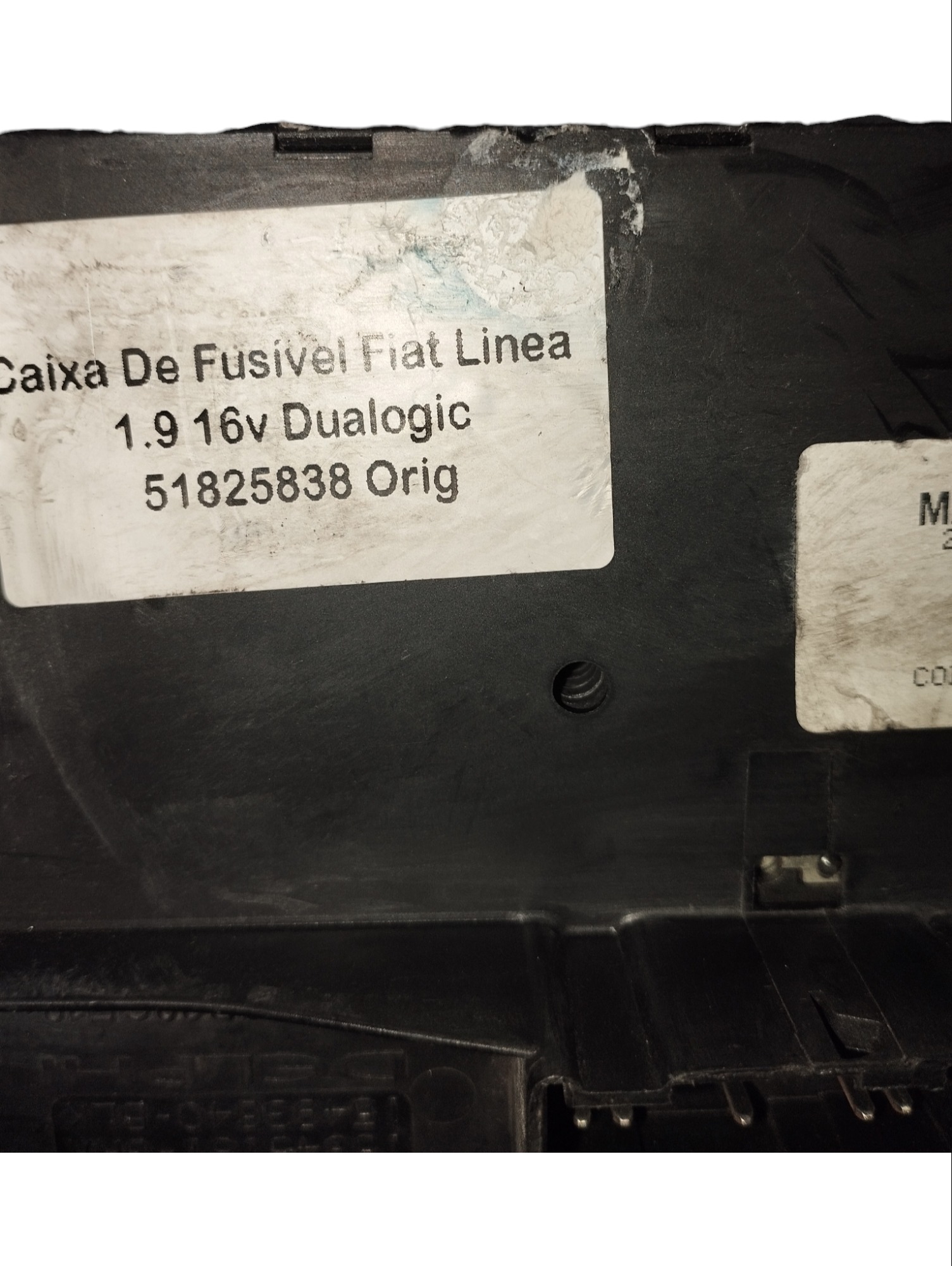 Caixa De Fusivel Fiat Linea 1.9 16v Flex 51825838 3