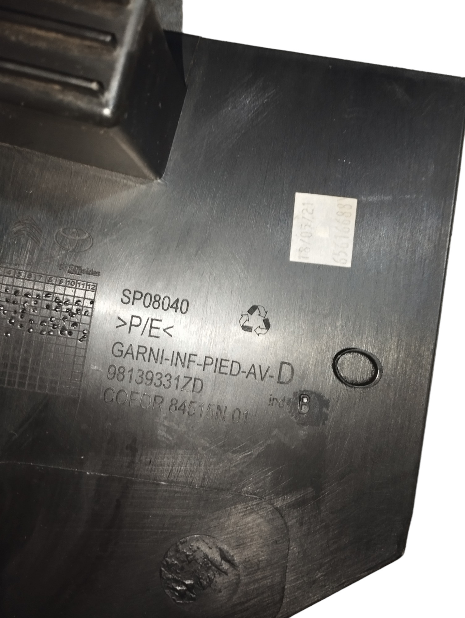 Acabamento Soleira Direito Peugeot Expert 2021 5