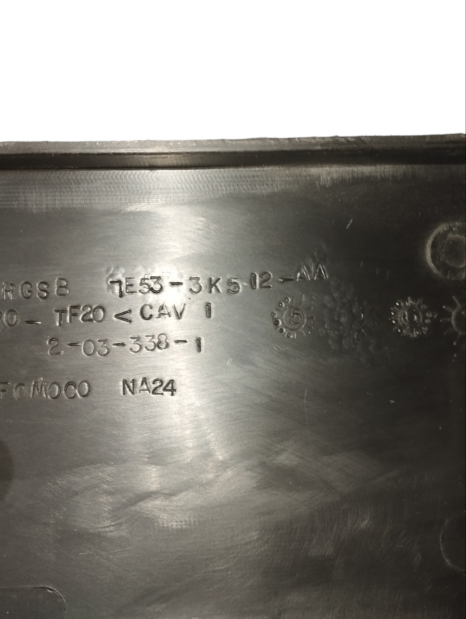 Acabamento Inferior Da Coluna Direção Ford Fusion 2007 3