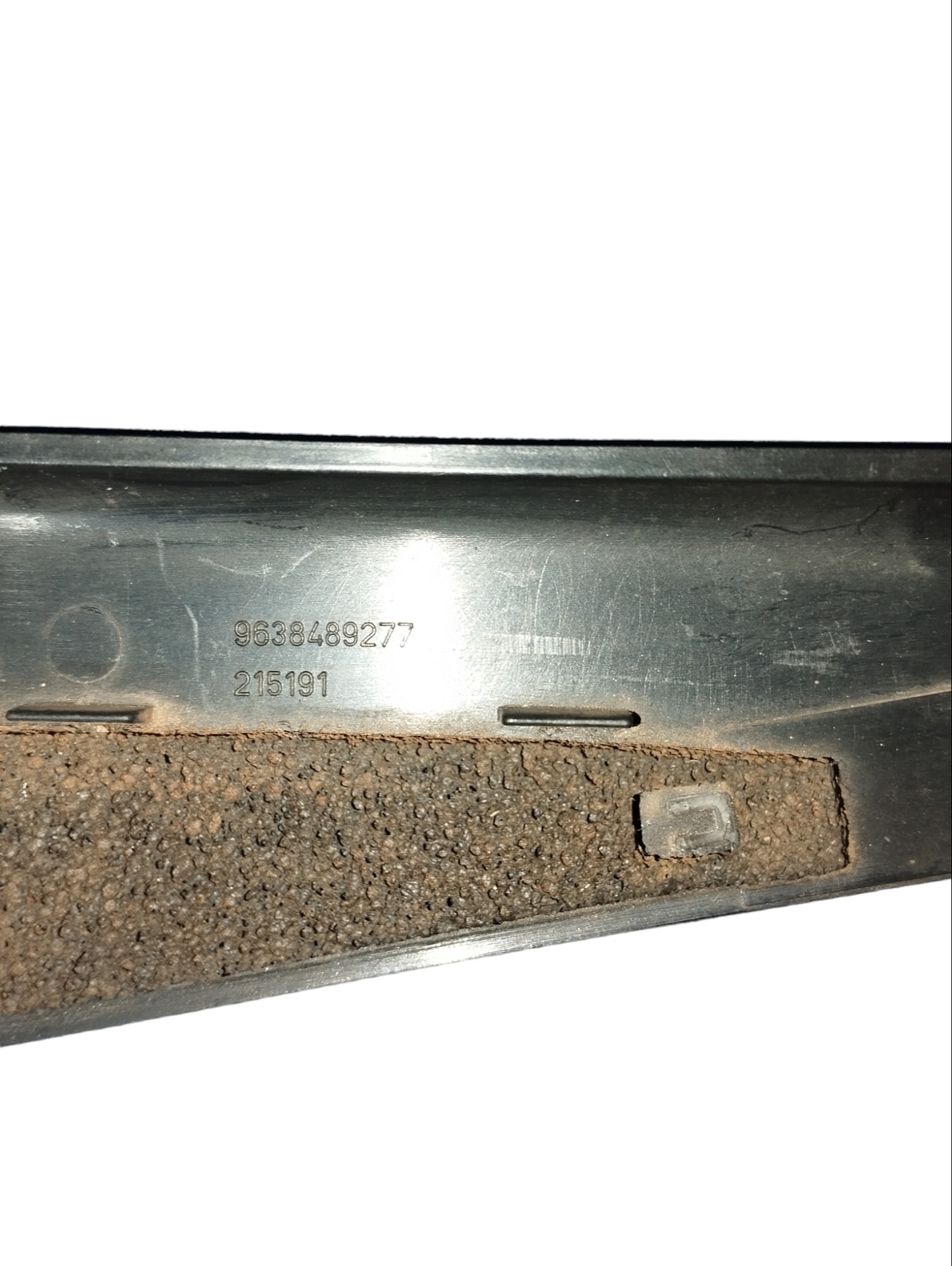 Acabamento Externo Traseiro Direito Peugeot 307 2