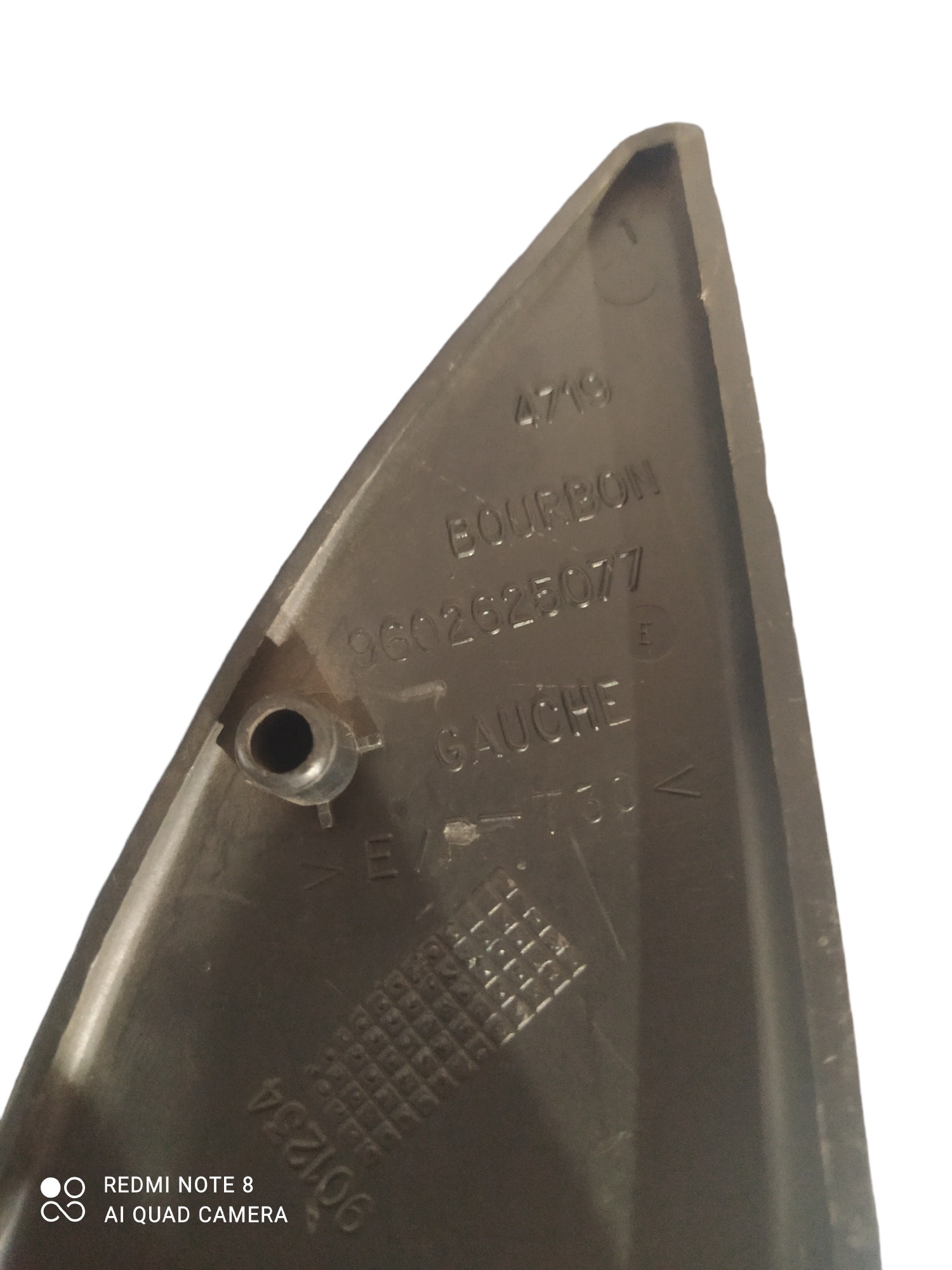 Acabamento Interno Do Retrovisor Esquerdo Citroen Zx 3