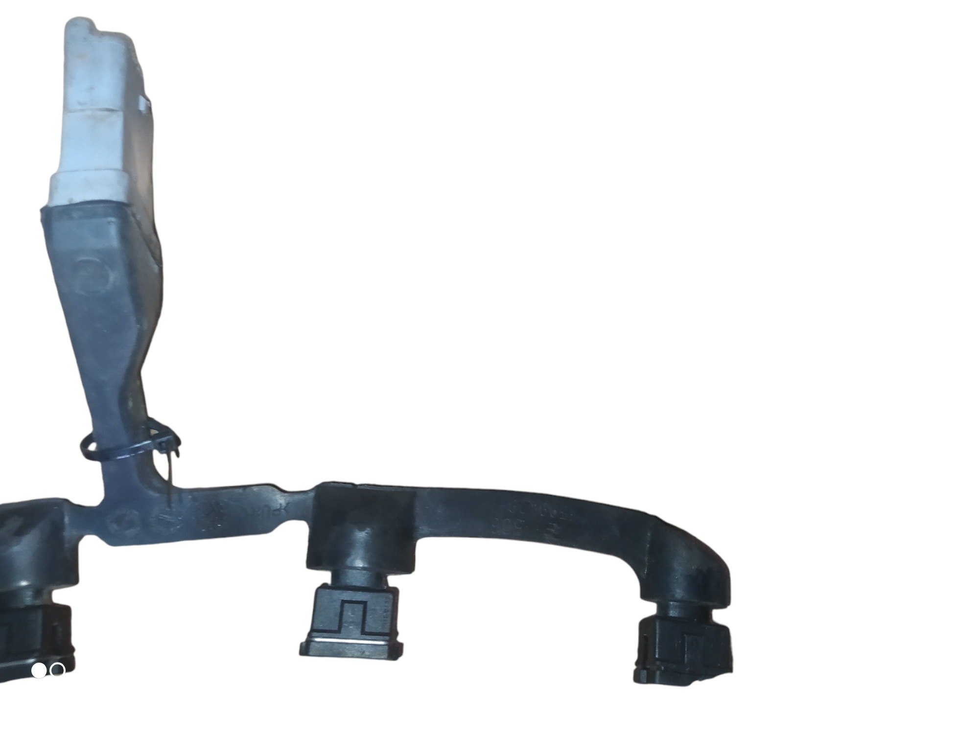 Flauta De Injeção Peugeot 207 1.4 2011  A 2012