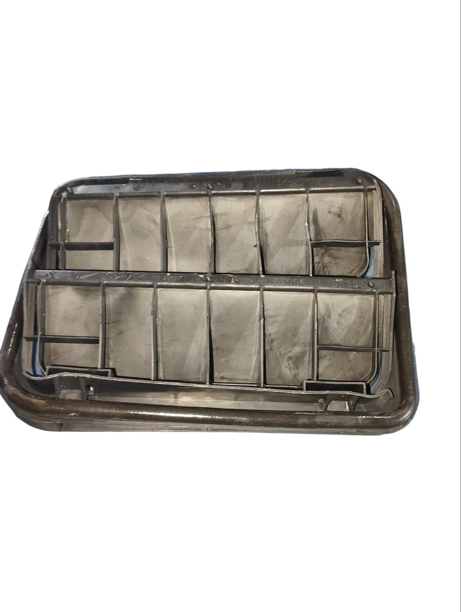 Difusor Saida De Ar Carroceria Renault Logan 2015