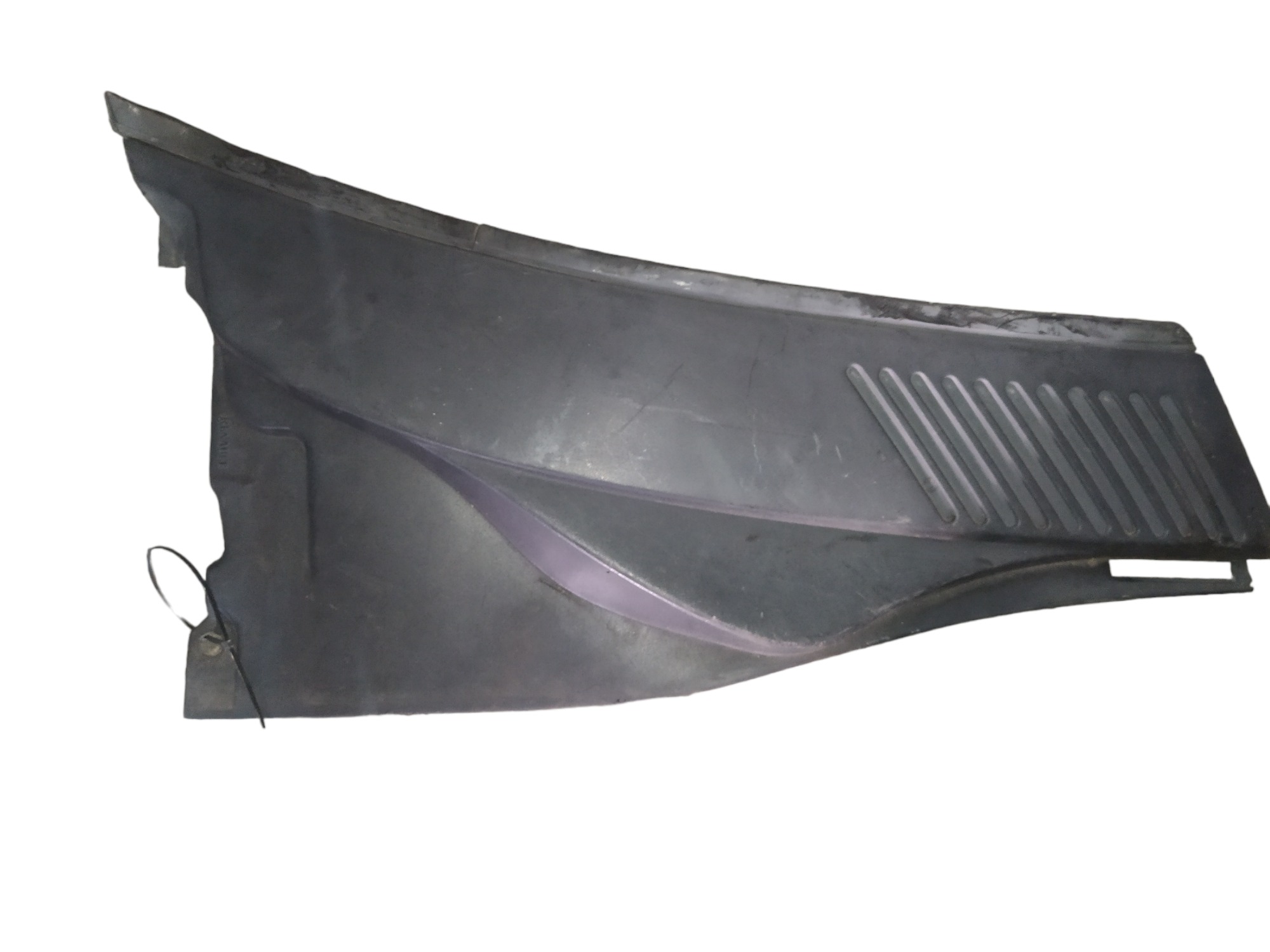 Grade Churrasqueira Lado Direito Renault Clio 00 A 03