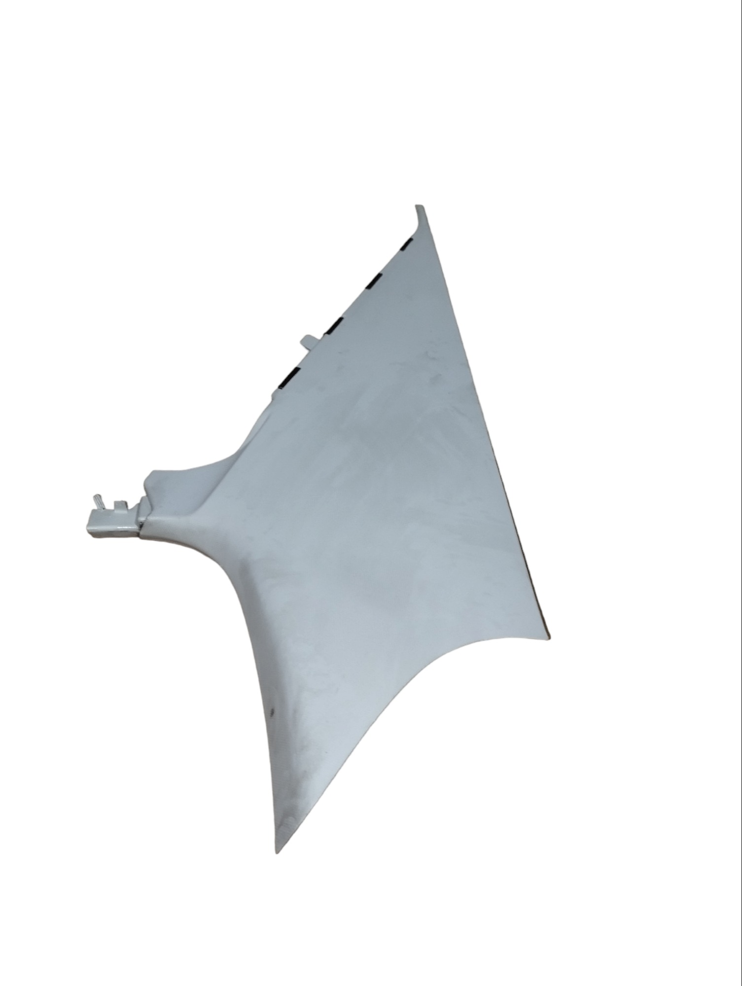 Acabamento Coluna Traseira esquerda Volkswagen Jetta 2012 1