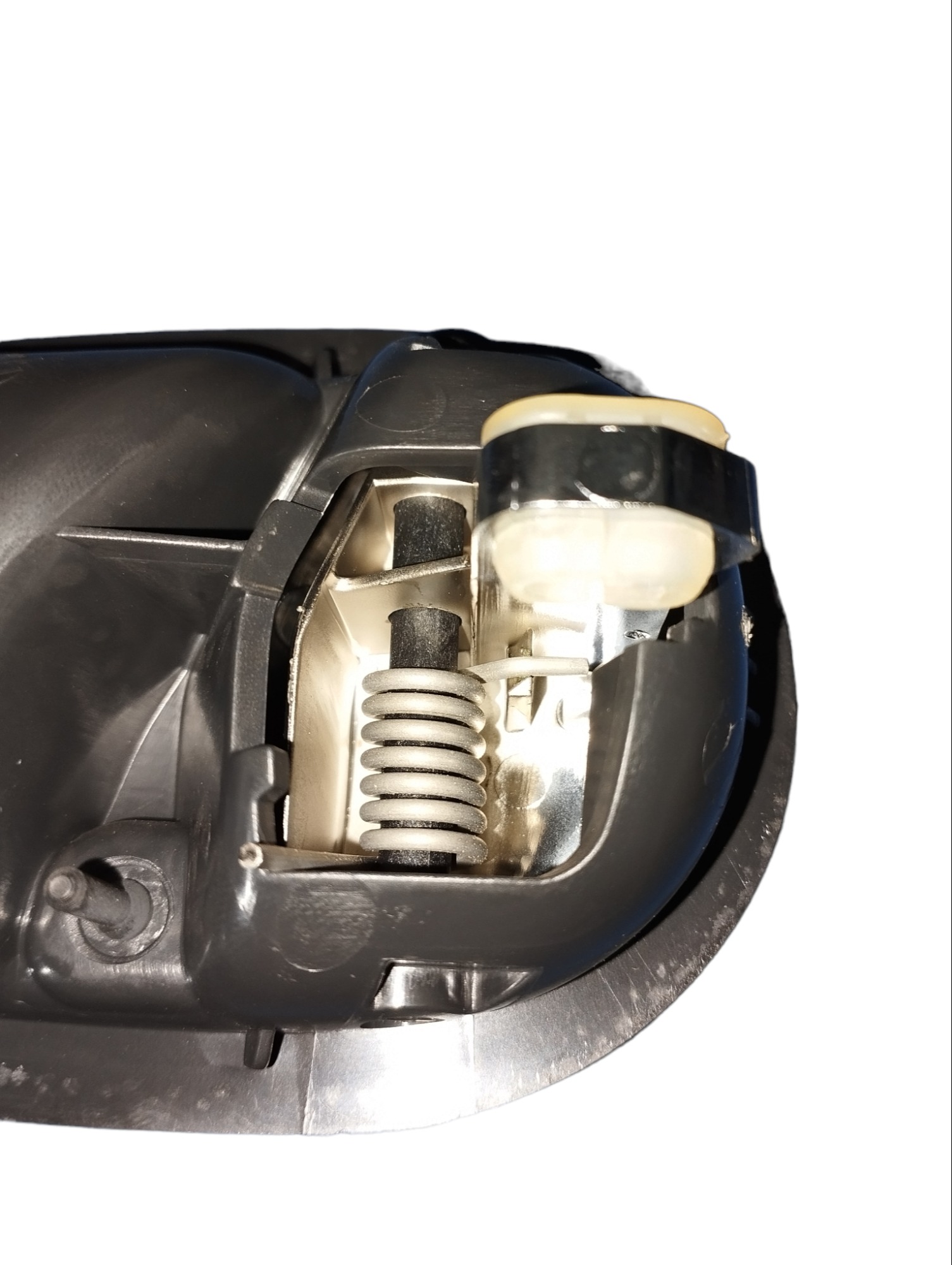 Maçaneta Interna Esquerda Renault Logan 2015 14