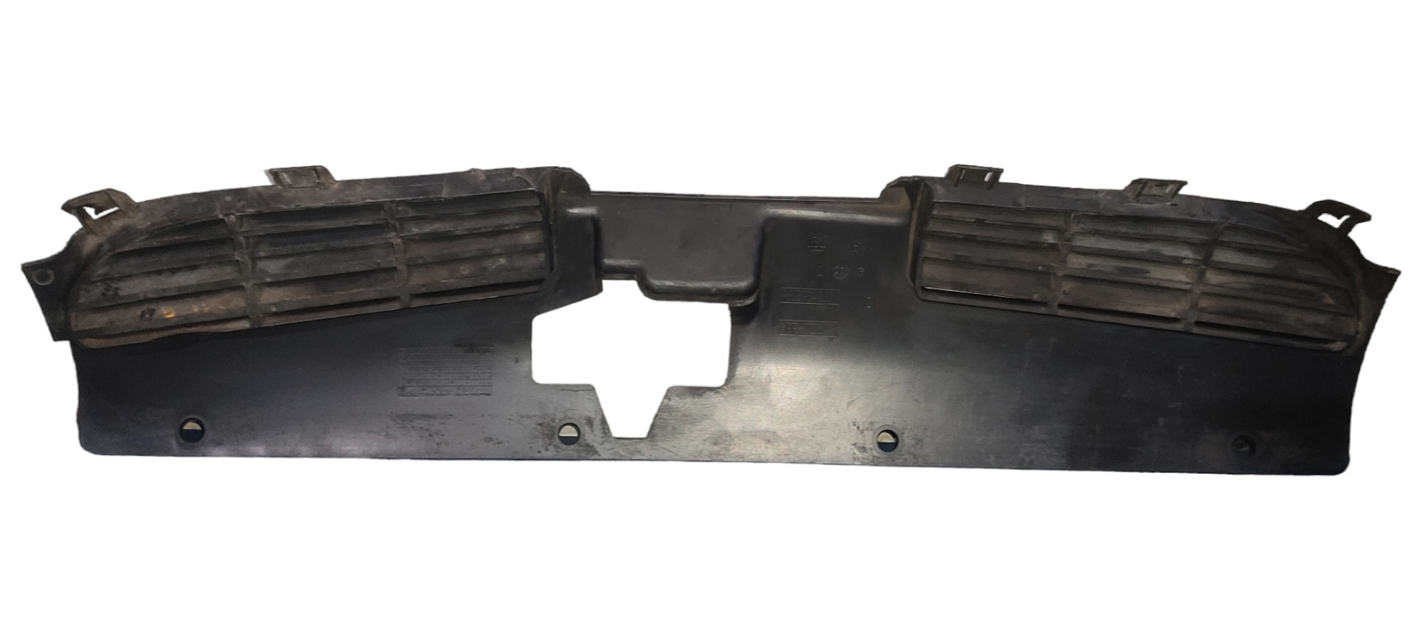 Grade Parachoque Dianteiro Peugeot 206 1999 A 05 C/ Defeito