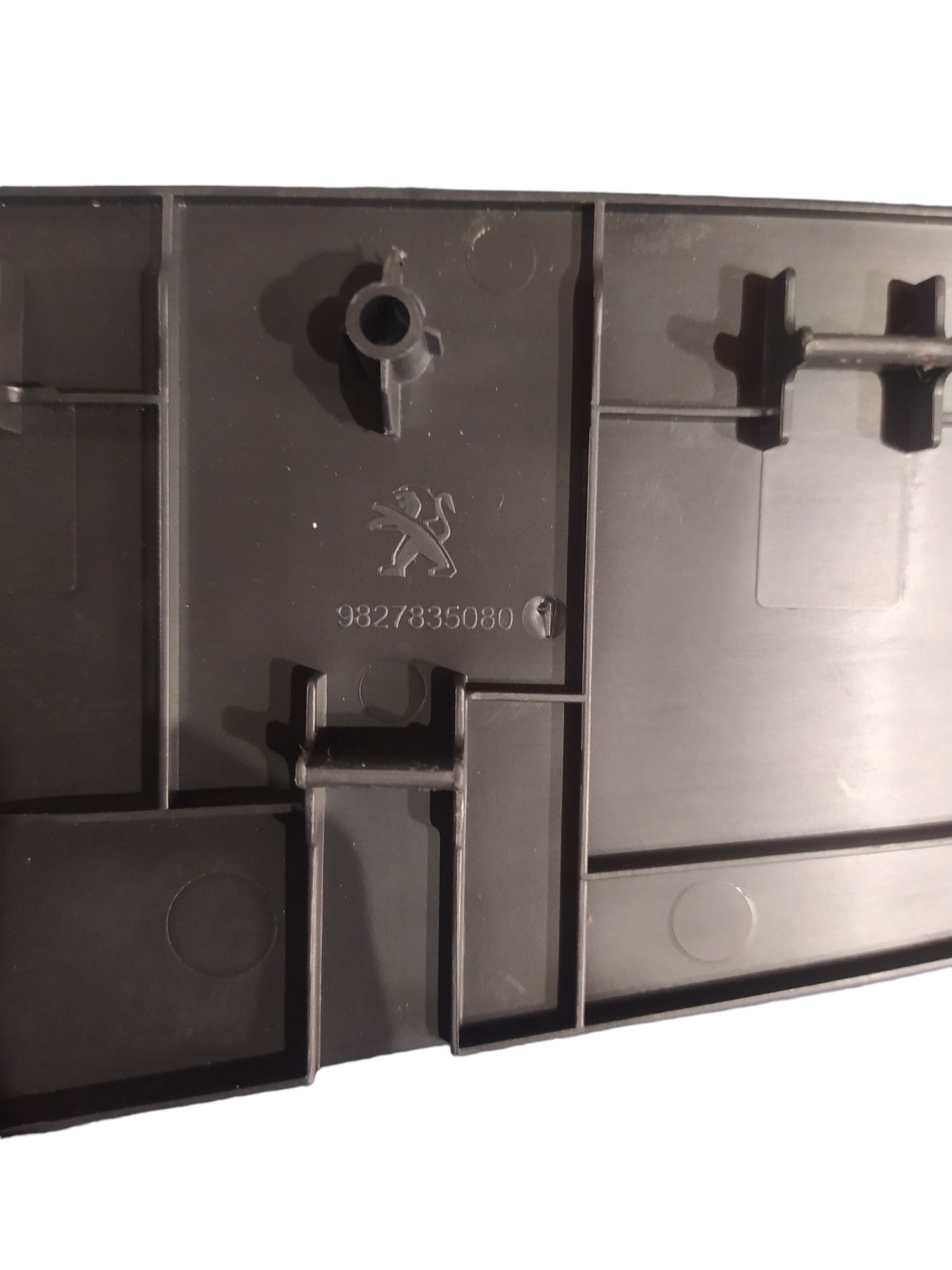 Acabamento Console Central Peugeot 208 2022 1.6 3