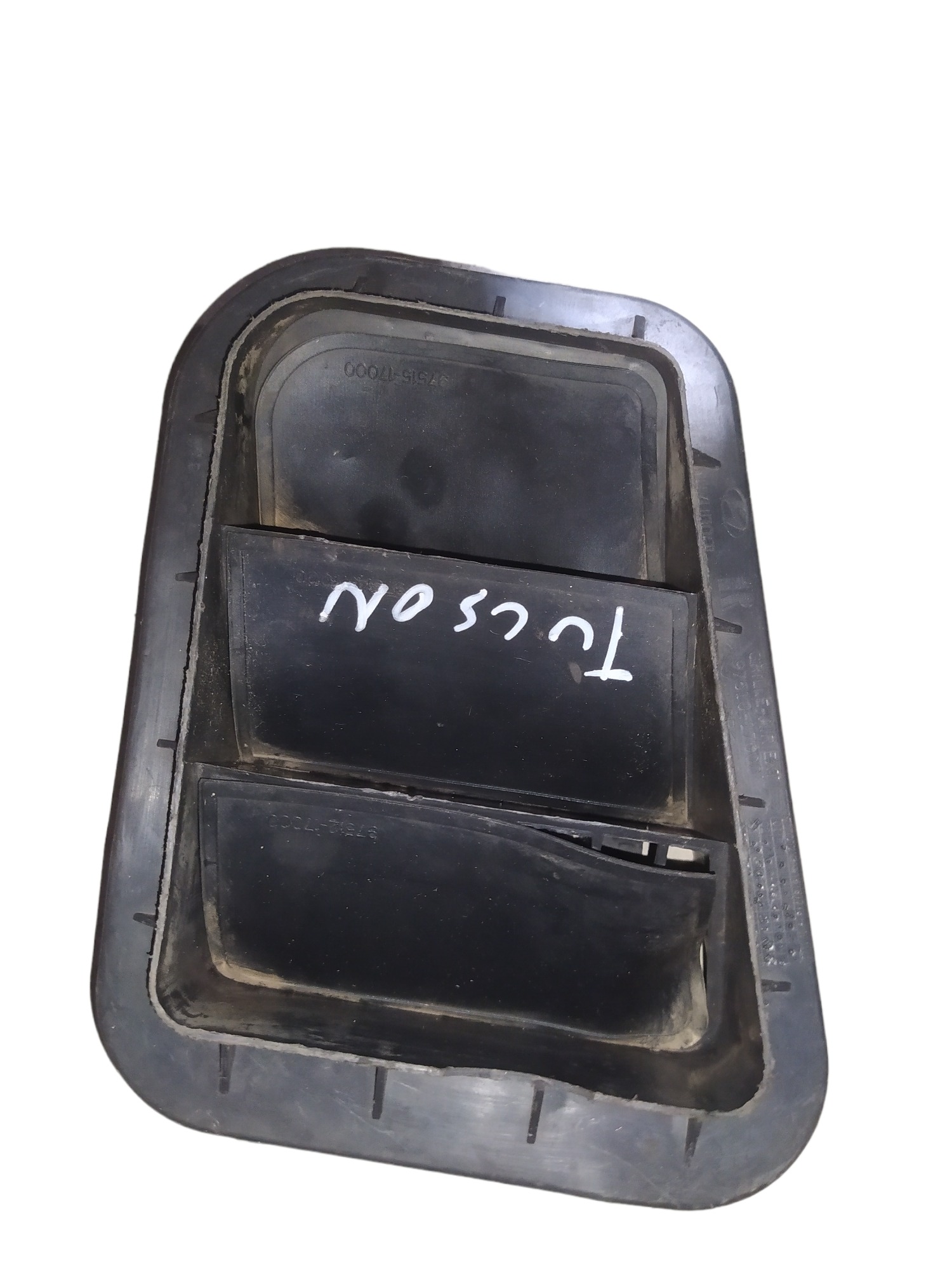 Difusor Traseiro Porta Mala Hyundai Tucson 2013a 2016 4