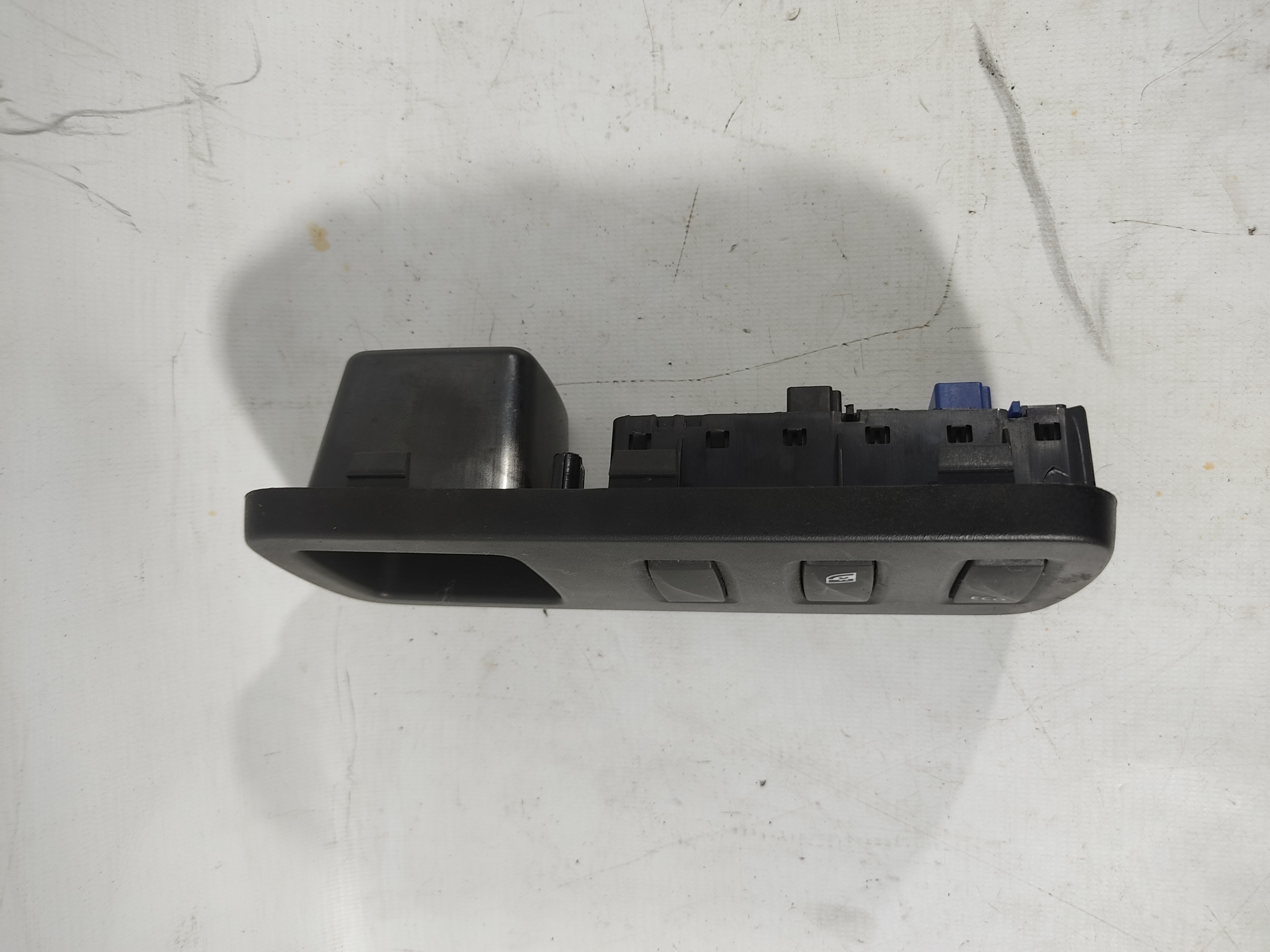 Moldura Botão Trava Porta Eco Renault Duster 251638577r 1