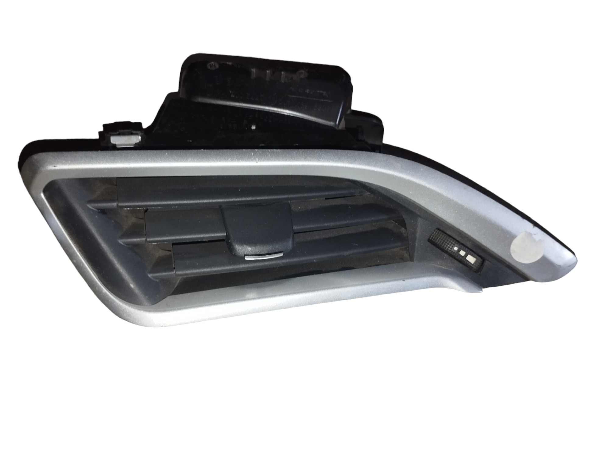 Difusor Saída De Ar Lado Esquerdo 208 2014  A 2018 9