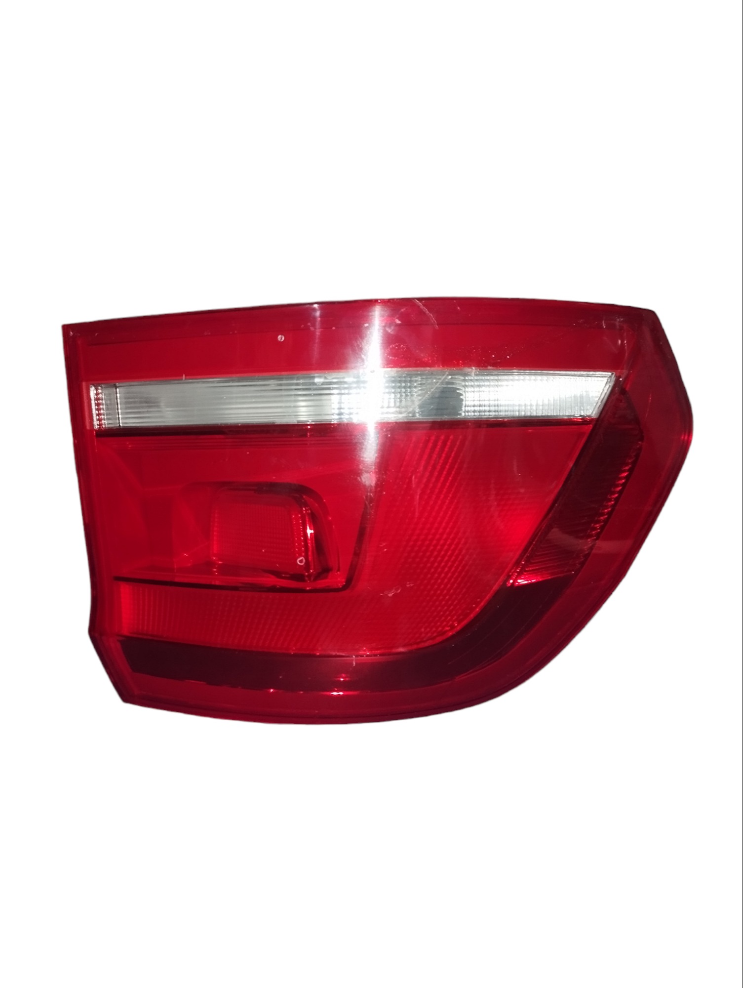 Lanterna Traseira Esquerda Volkswagen Fox 2015