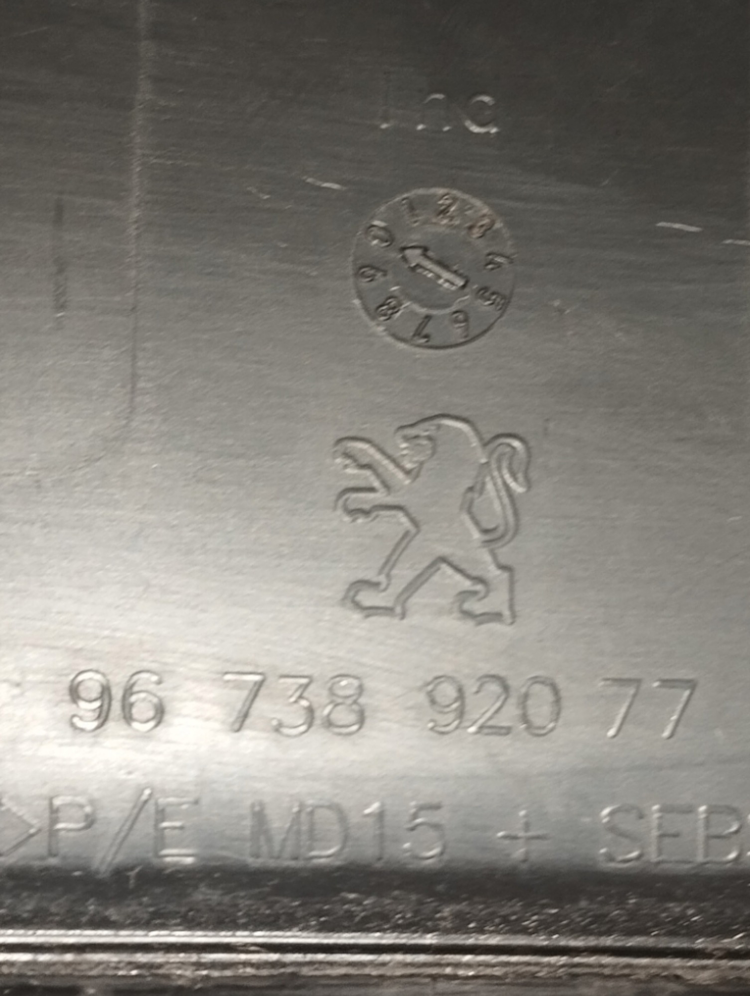 Acabamento Coluna Direcao Peugeot 208 2016 9673892077 2