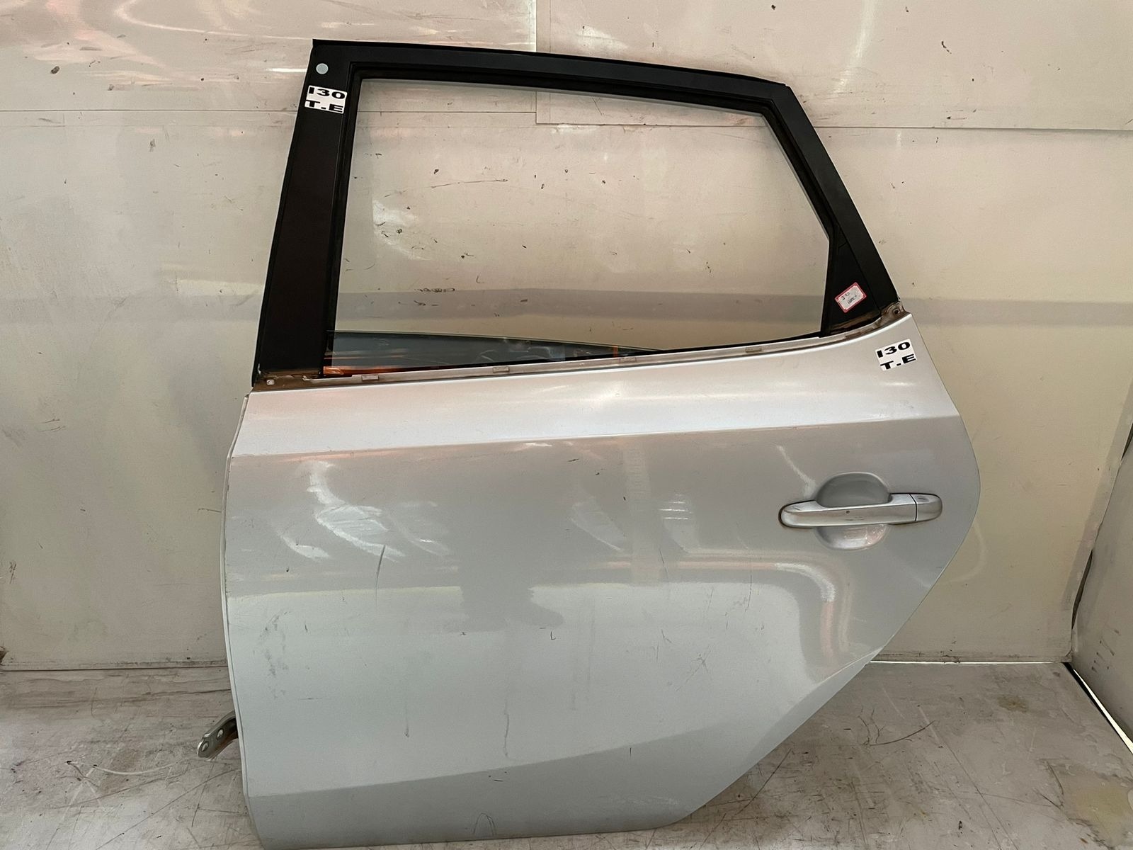 Porta Traseira Esquerda Hyundai I30 2009 A 2012 Cinza