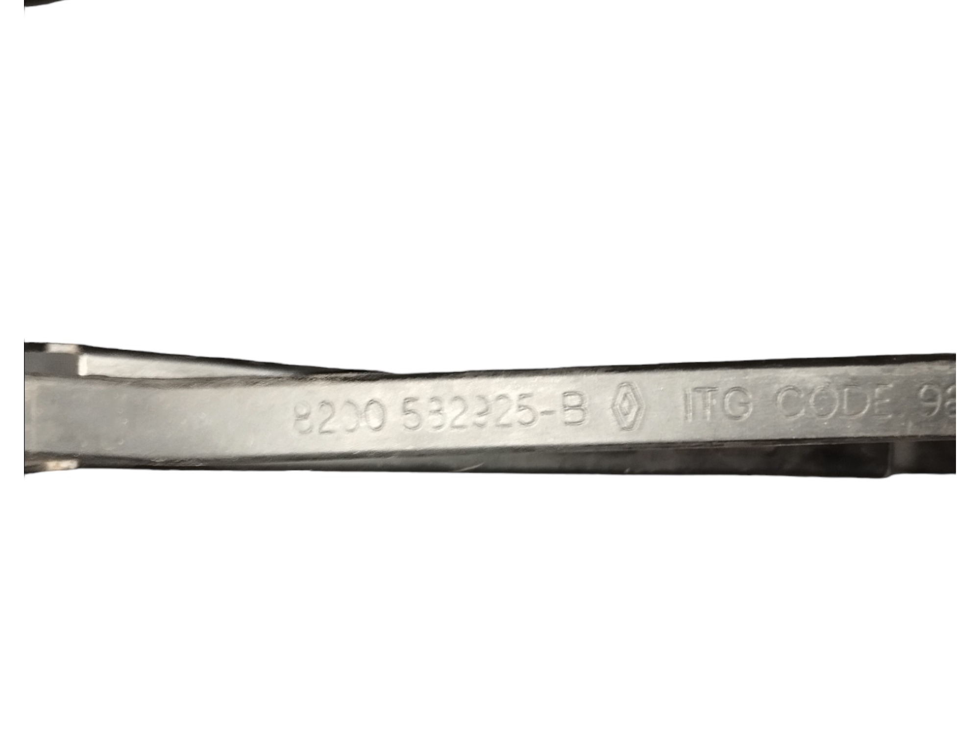 Braço Limpador Parabrisa Esquerdo  Renault Logan 8200582925 Esquerdo 1