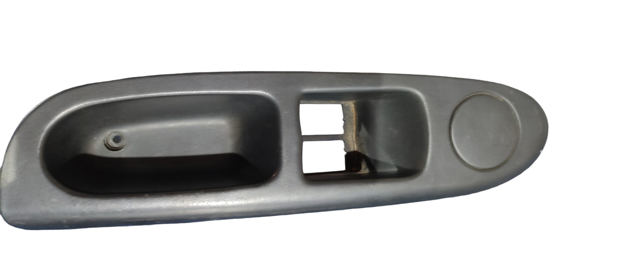 Moldura Comando Vidro Dianteiro Esquerdo  Renault Symbol 2