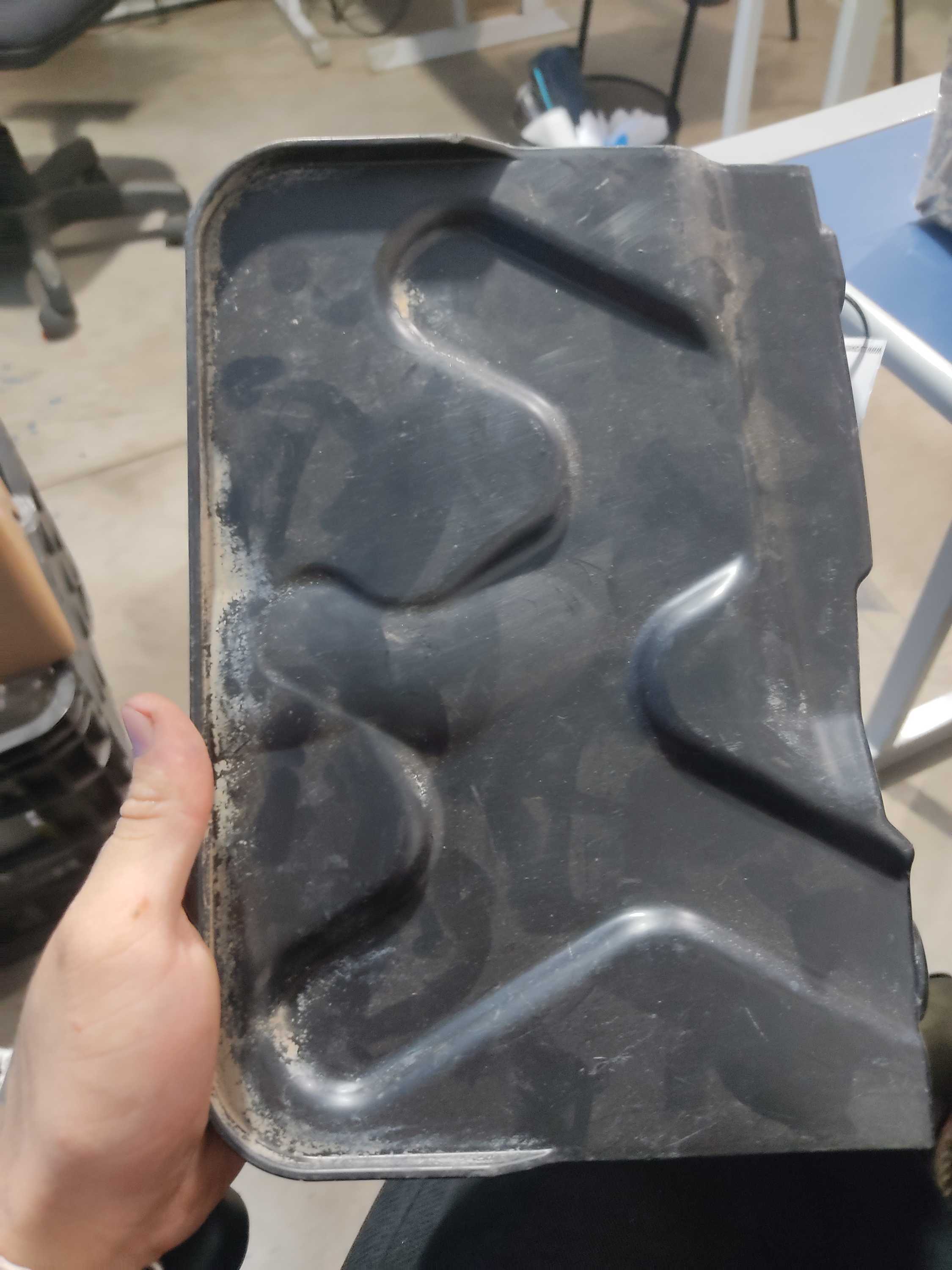 Defletor Do Radiador Esquerdo Hyundai Ix35 2008 A 2016