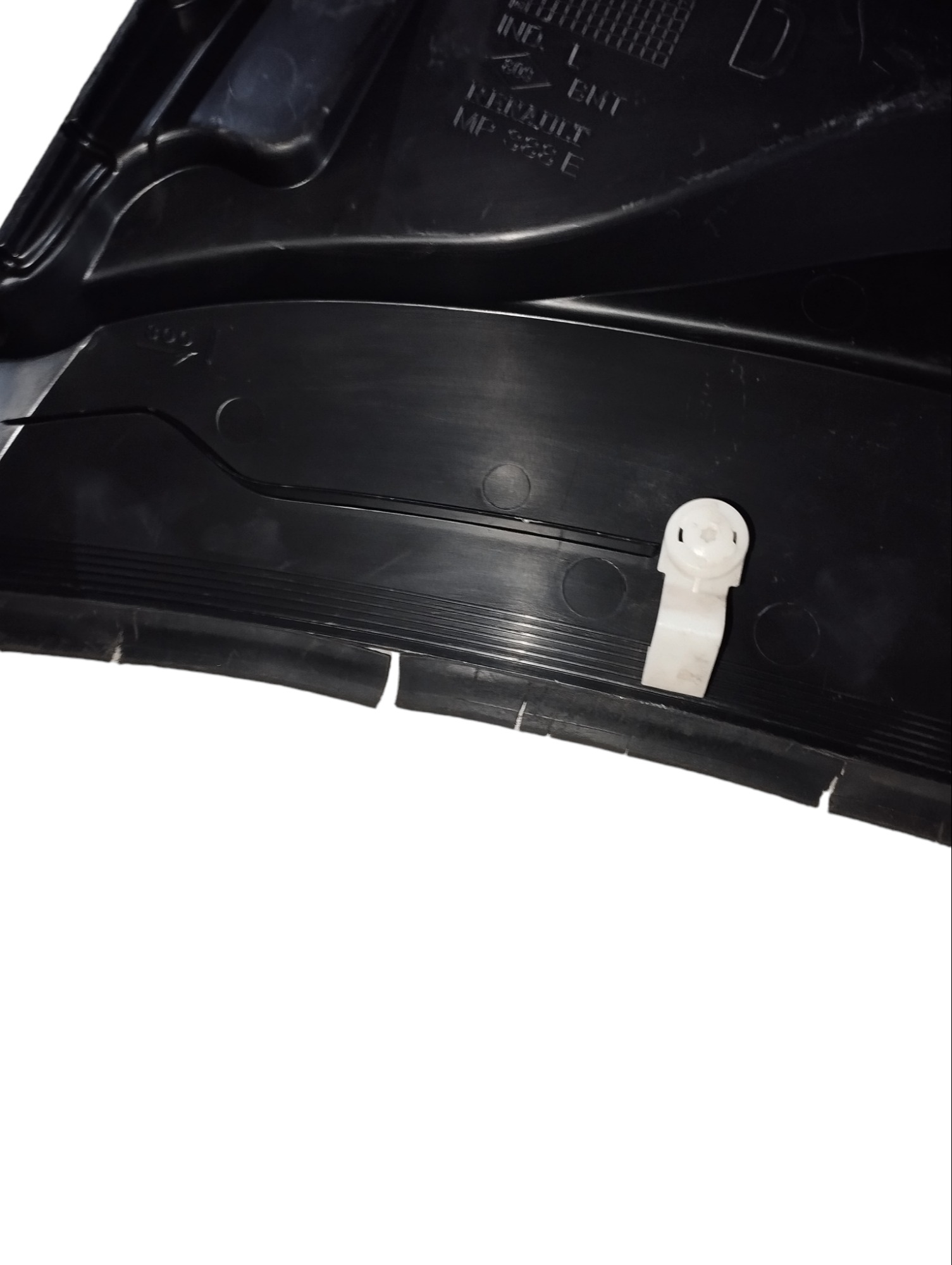 Acabamento Grade Churrasqueira Direita Clio 8200026380 4