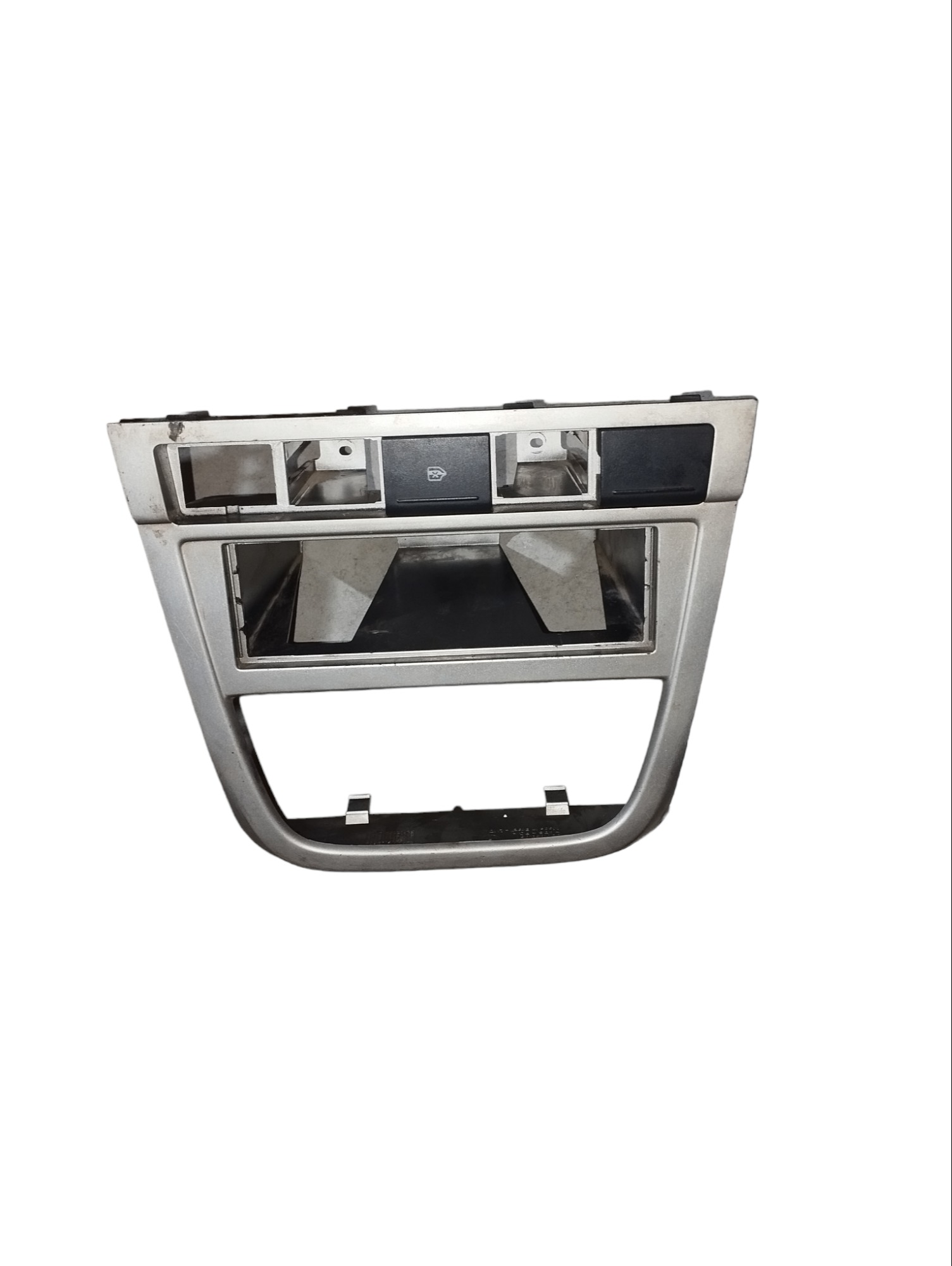 Moldura Painel Central Rádio Volkswagen Saveiro  Cinza