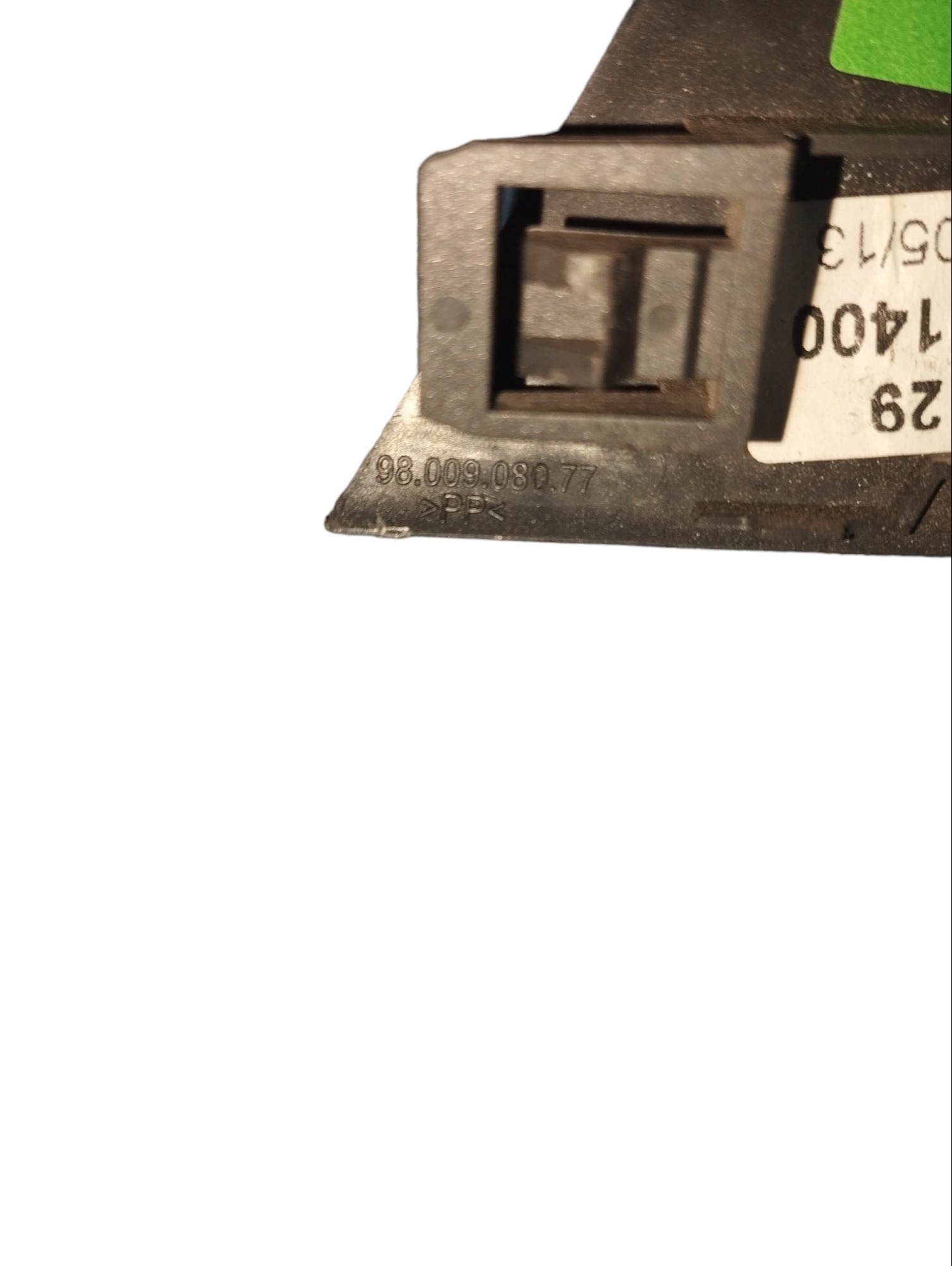 Acabamento Twiter Dianteiro Direito Peugeot 208 9800908077 3