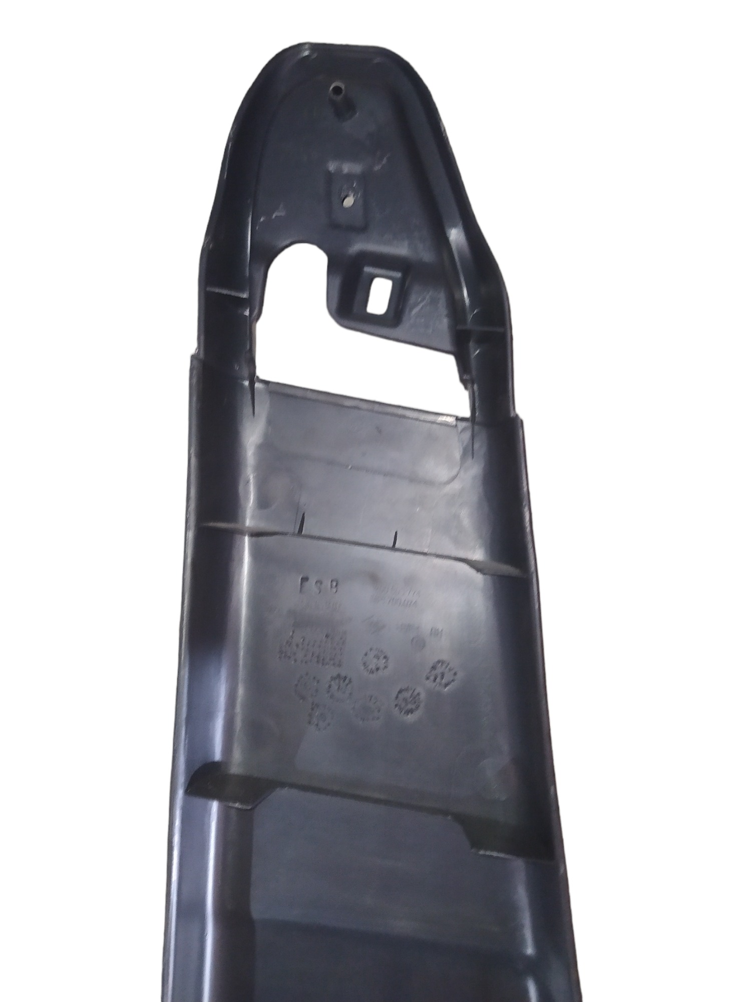 Acabamento Coluna Lateral Direito Renault Logan 2014 7