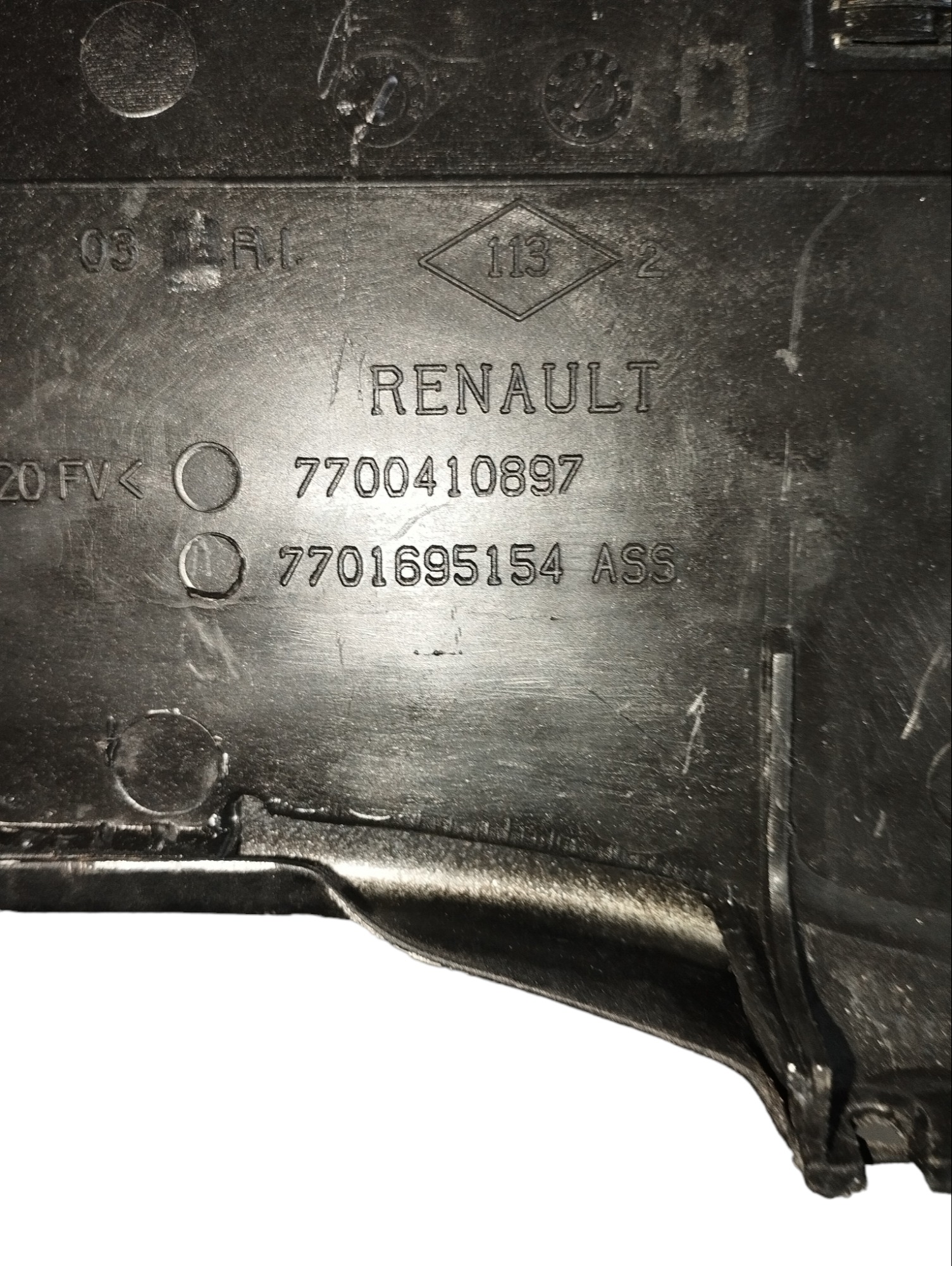 Aerofólio Traseiro Renault Clio Com Furo Esguicho 2003a 2012 3