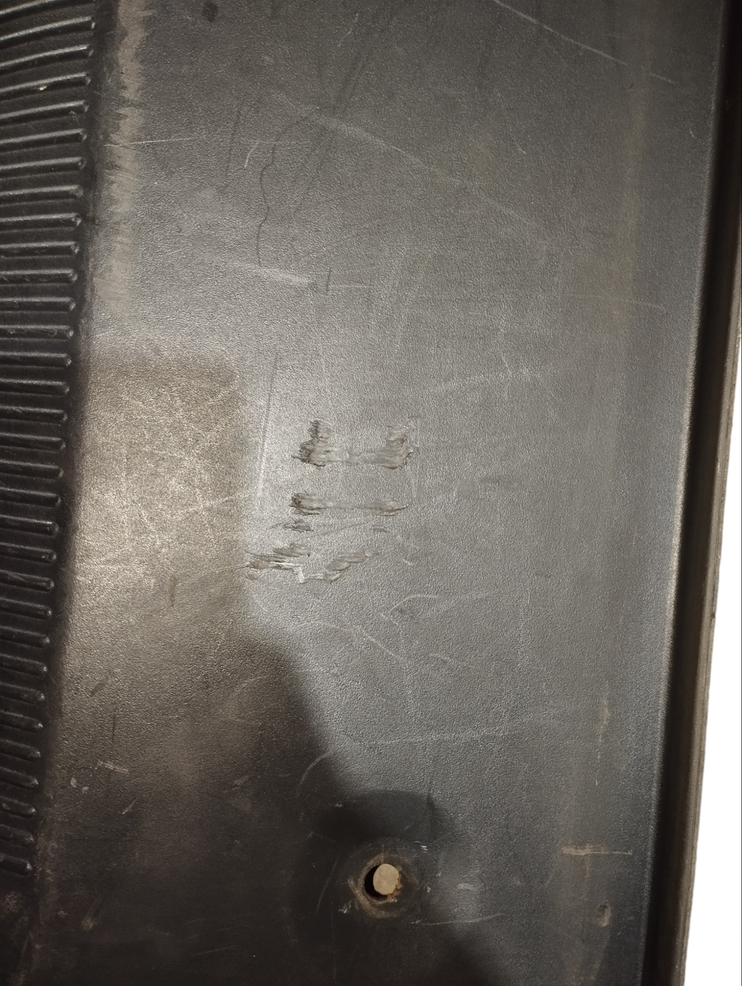 Acabamento Painel Traseiro Citroen C4 Pallas  9654680377 3