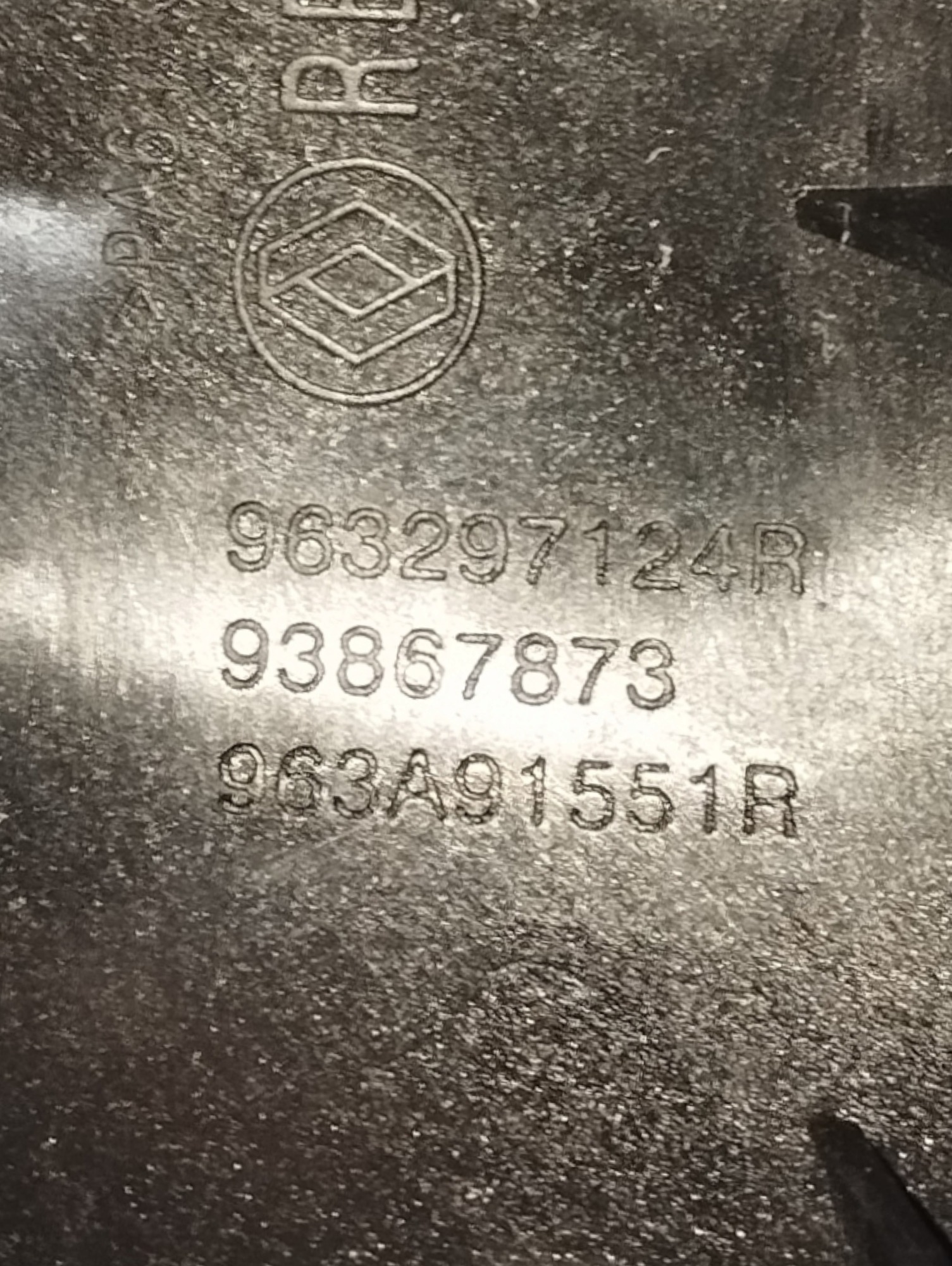 Acabamento Retrovisor Interno Renault Captur 2020 1.6 2