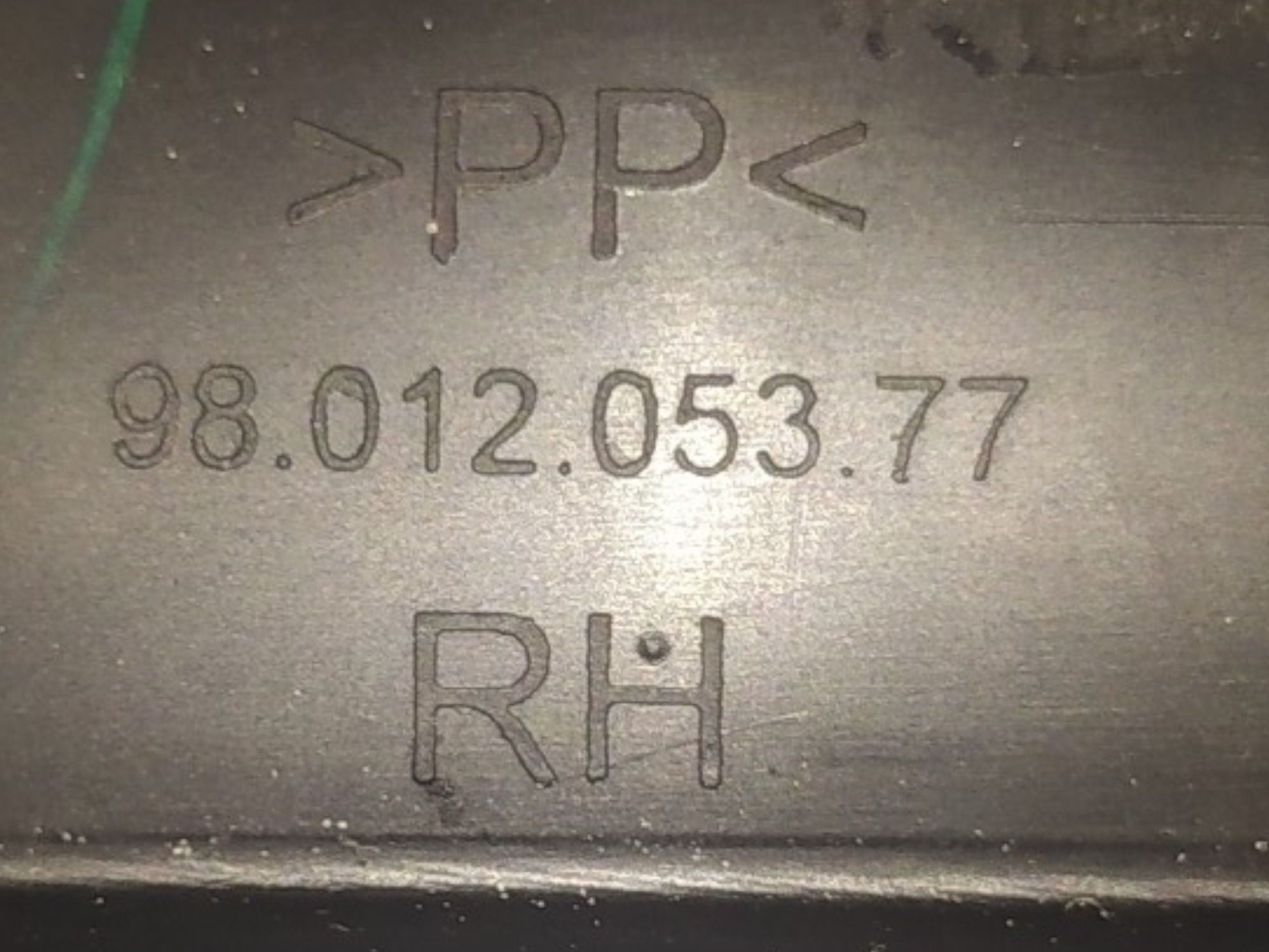 Acabamento Interno Ld Retrovisor Peugeot 2008 17 9801205377 9