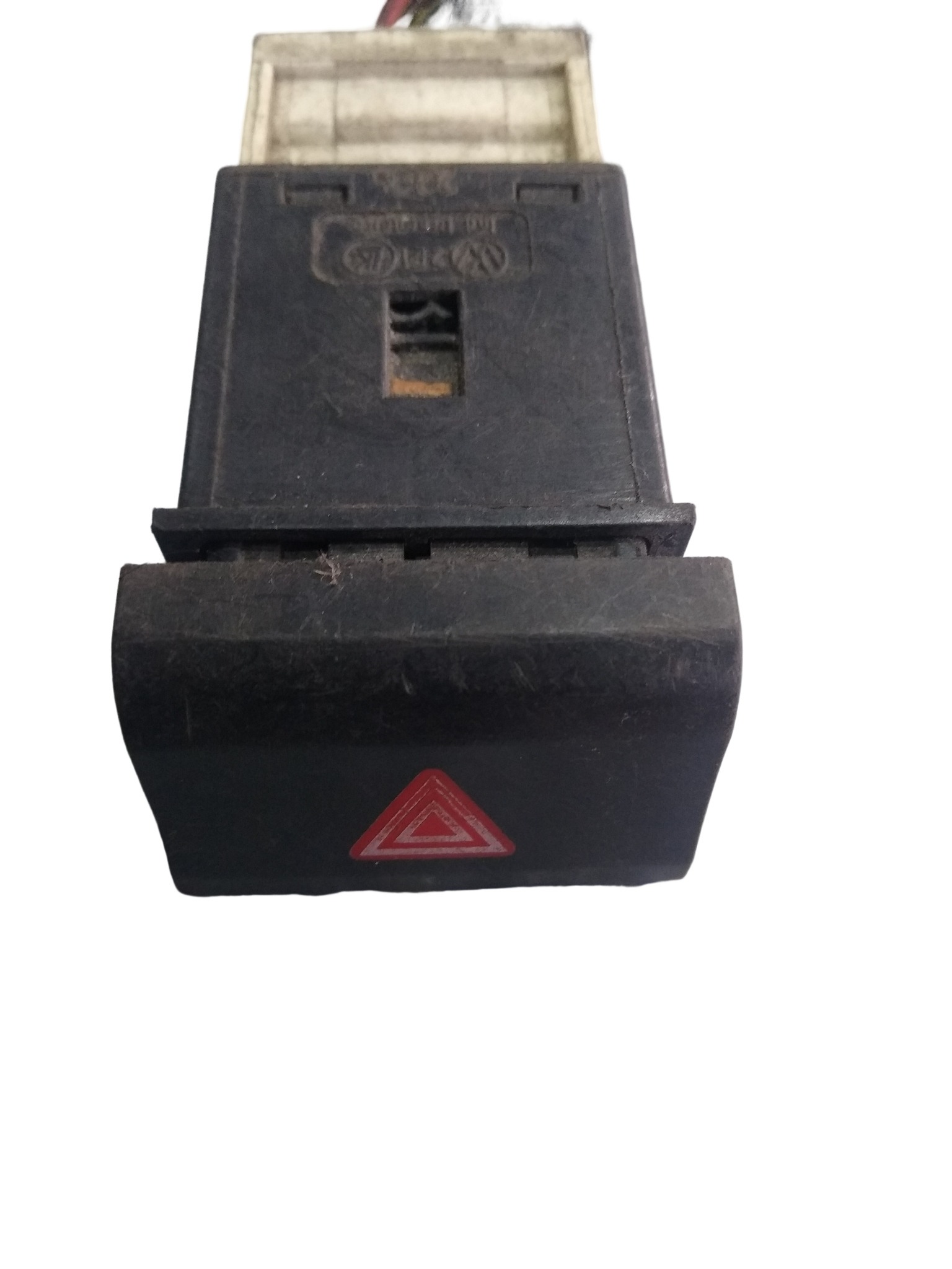Botão Pisca Alerta Gol Saveiro Voyage G5 5u0953235 Preto