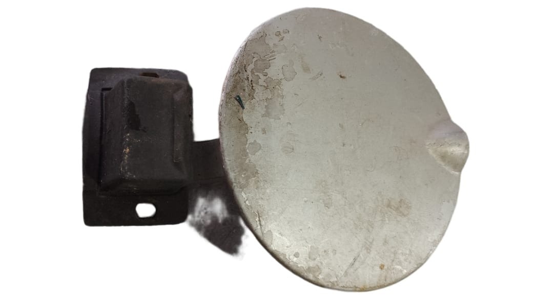 Portinhola Tampa Tanque Combustível Gm Monza 82/97 94630195