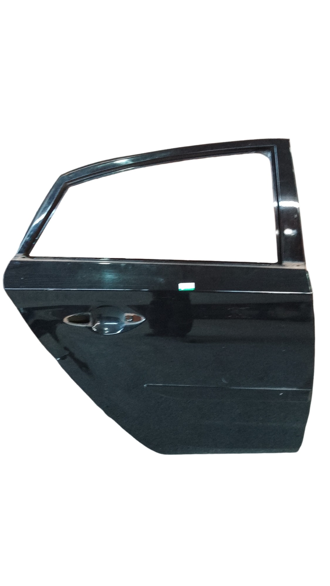 Porta Hyundai Hb20s Traseira Direita Com Pequeno Amassado  Traseira Direita Preto